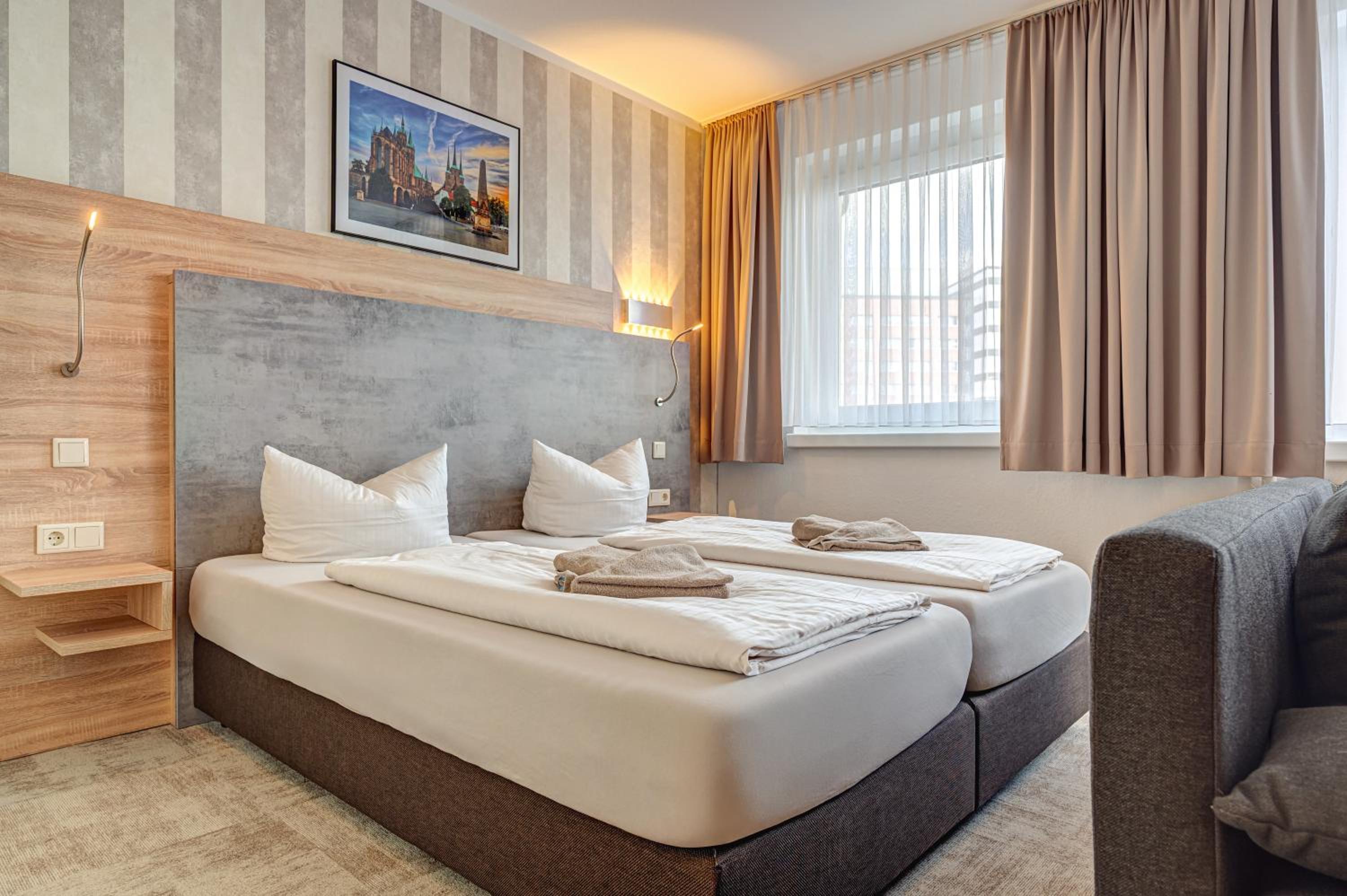 Large Double Room
