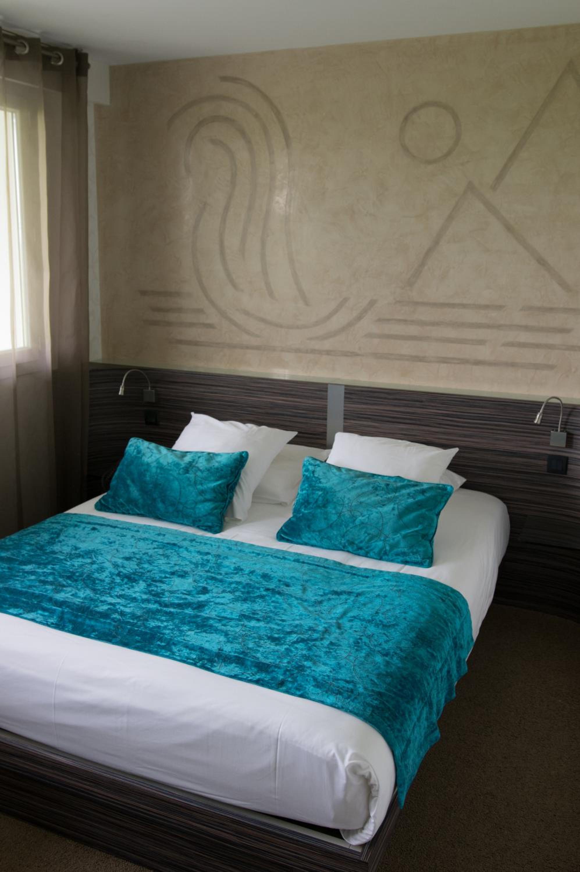 Comfort Decor Room - Photo 1