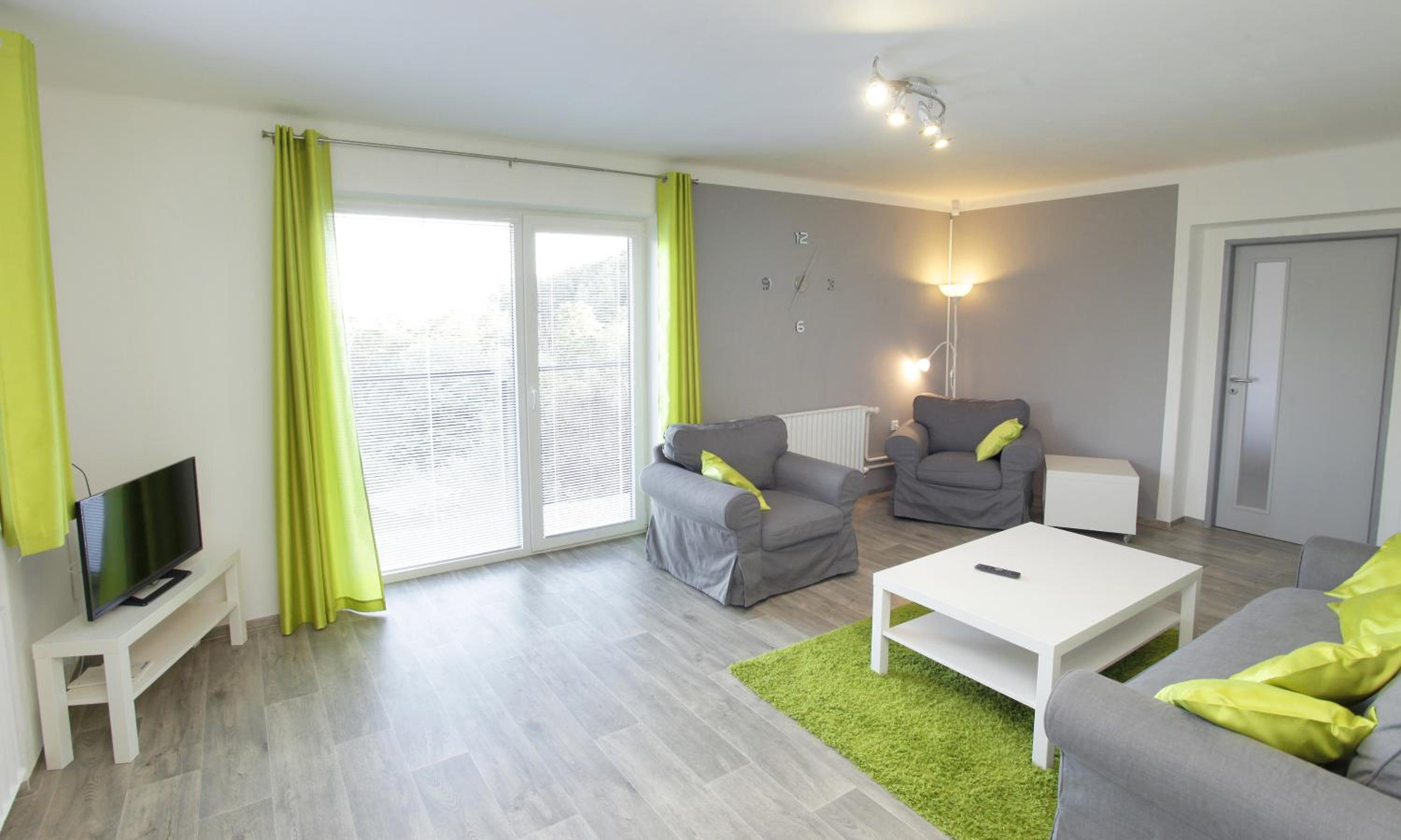 Apartment photo 3