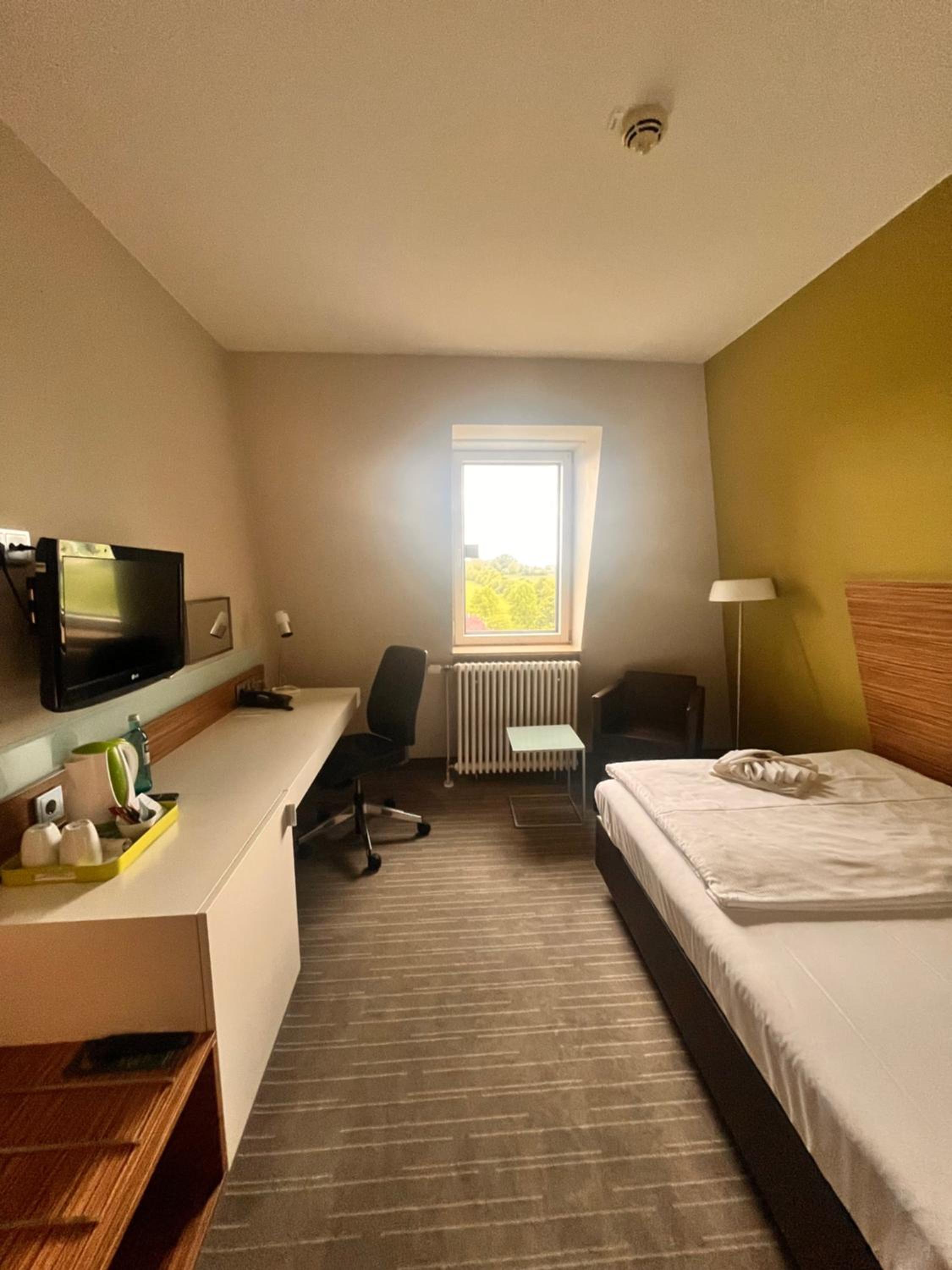 Deluxe Single Room photo 3