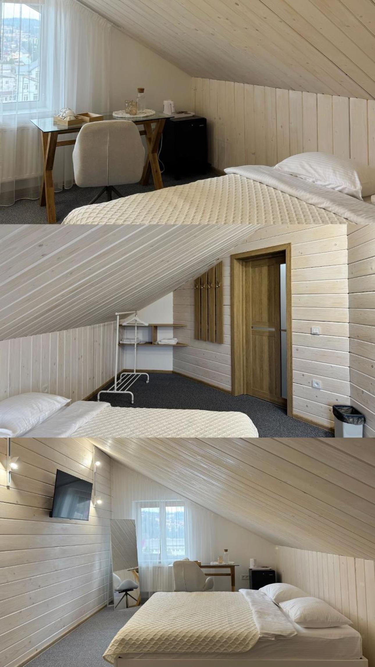 Quadruple Room with Bath photo 3