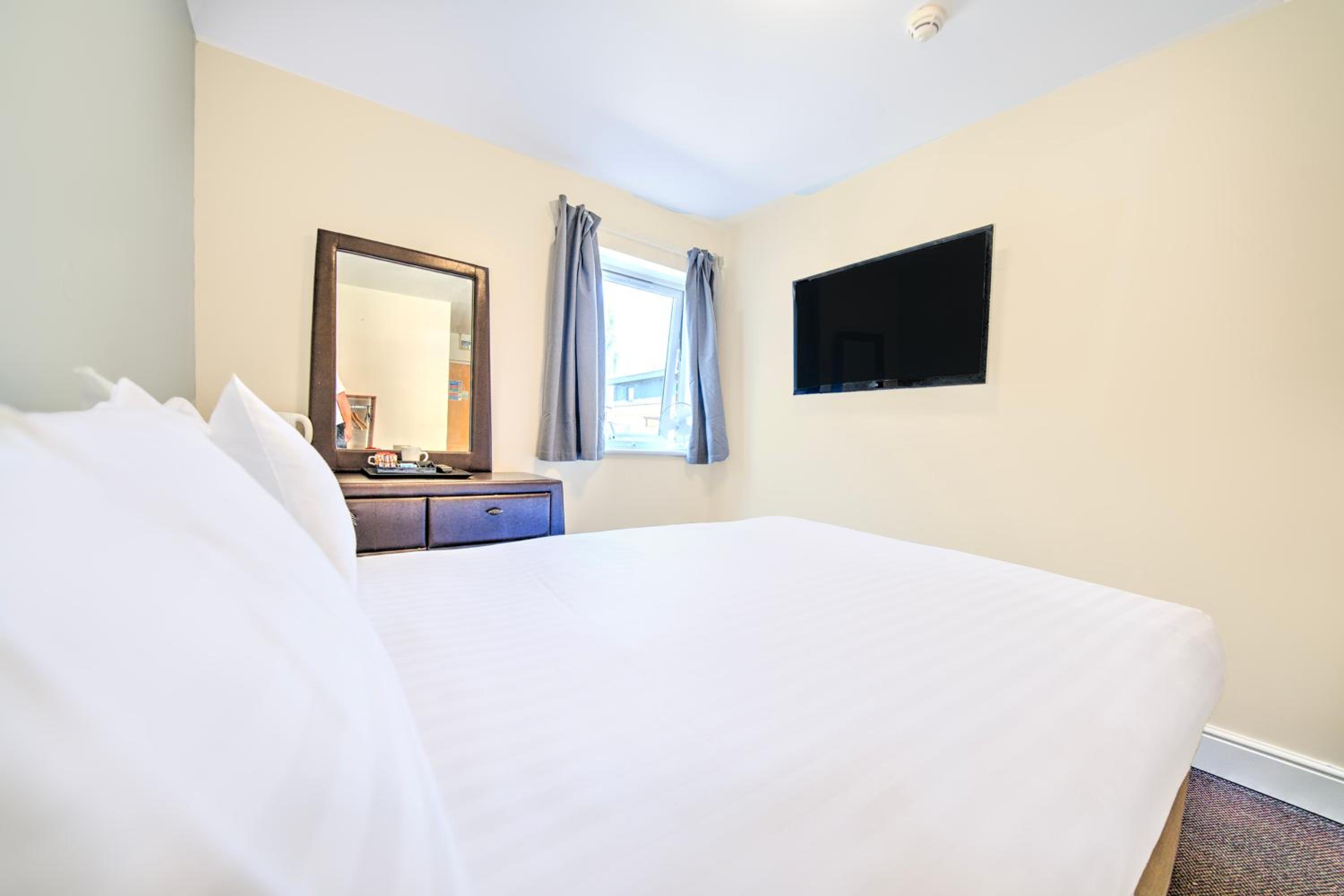 Deluxe Double Room - Photo 1