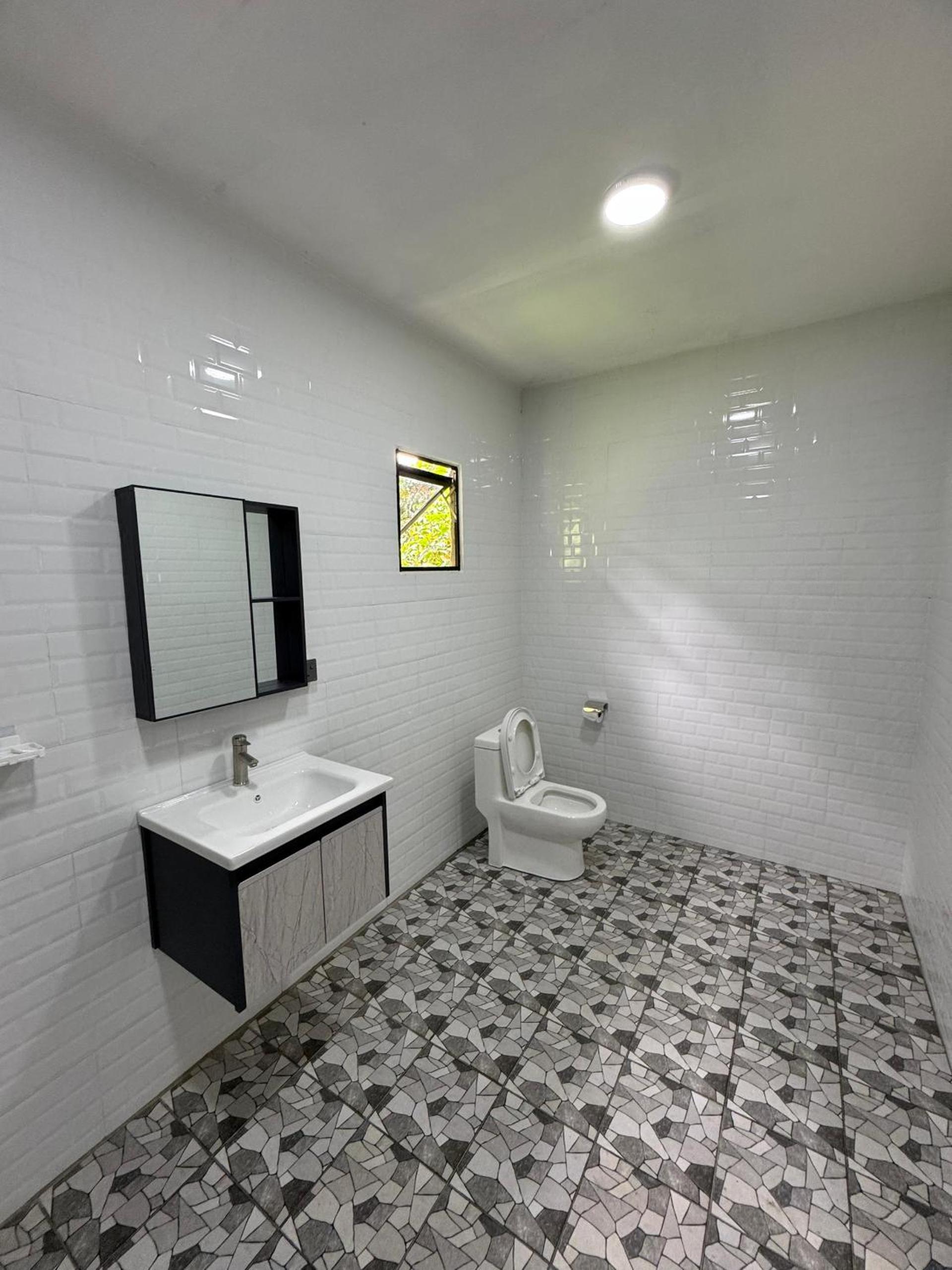 Deluxe Twin Room photo 3