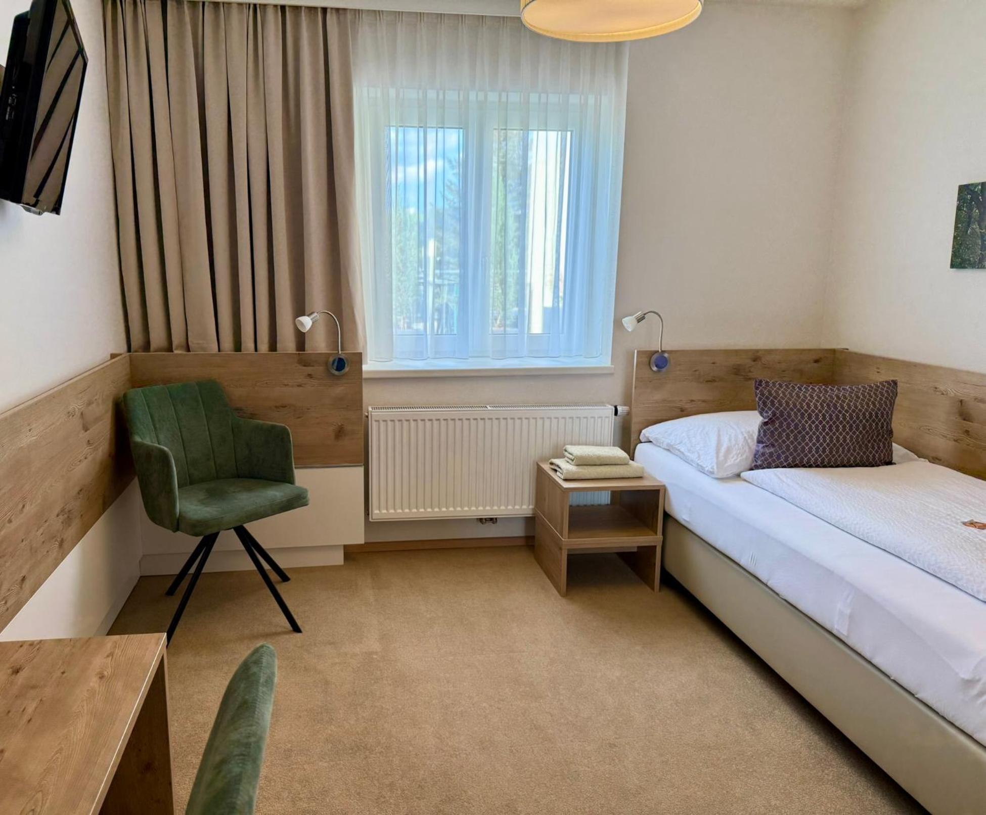 Single Room photo 2
