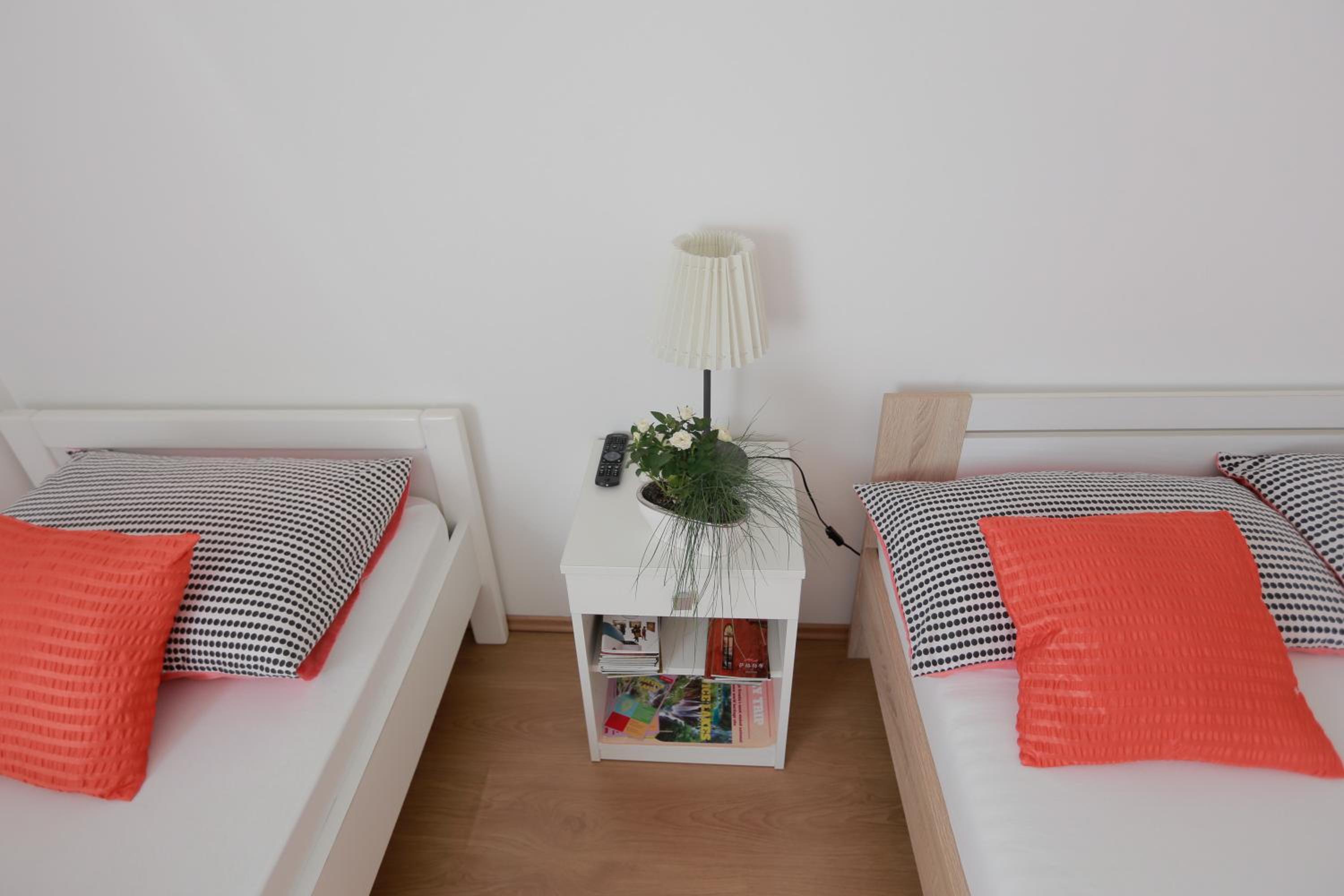 Triple Room - Photo 14
