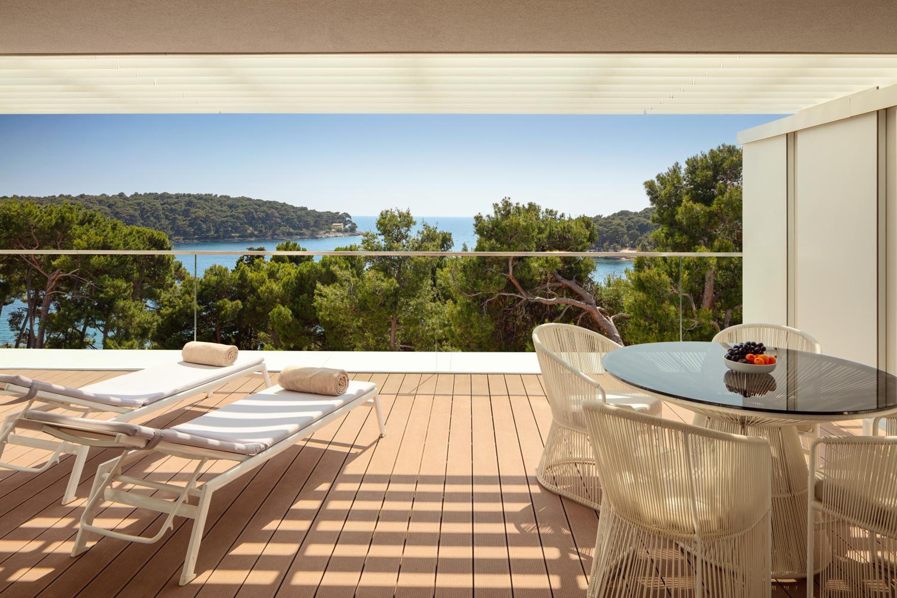 Executive Suite with Terrace and Sea View - Photo 4