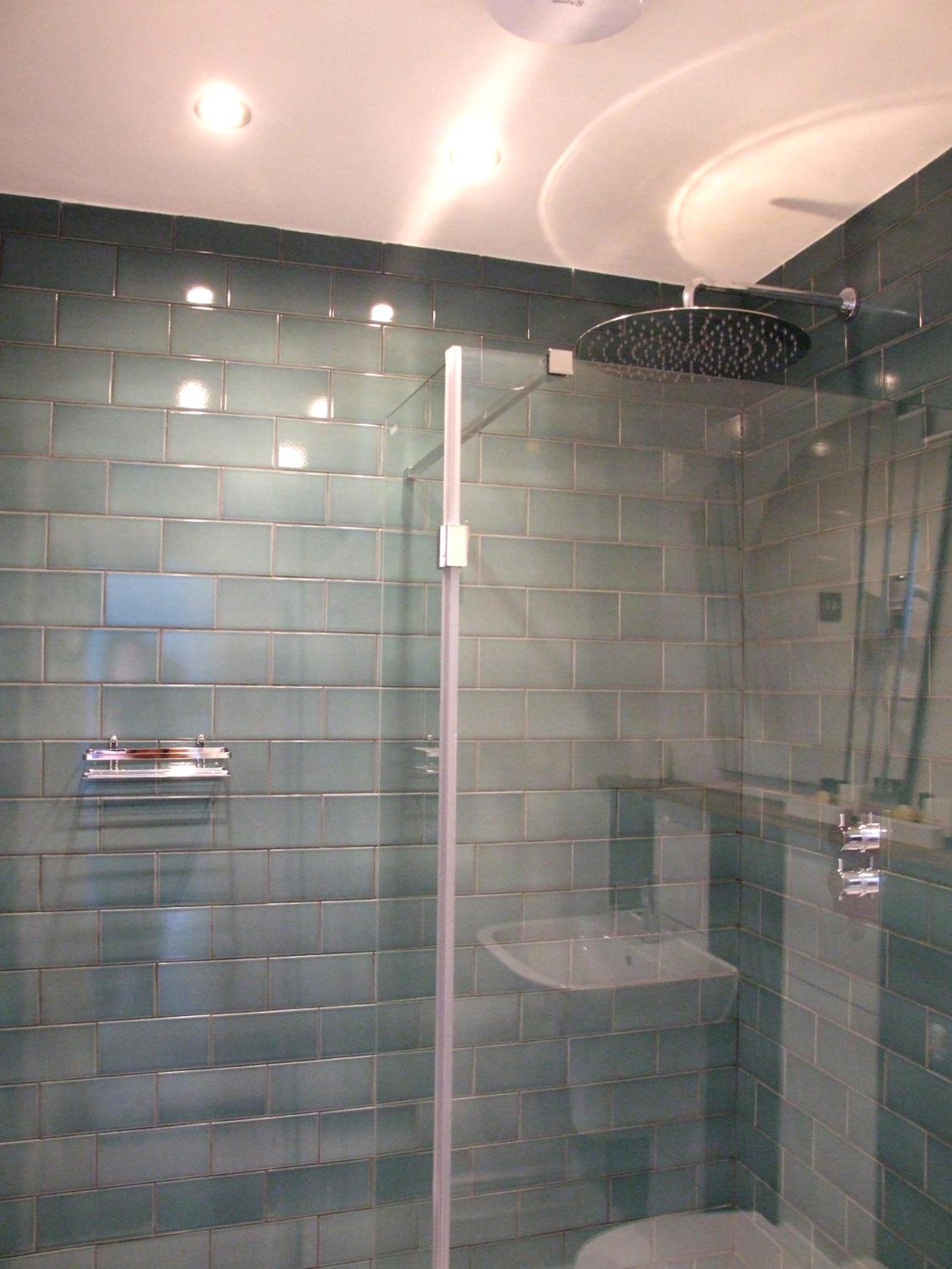 Deluxe Double or Twin Room - Photo 11