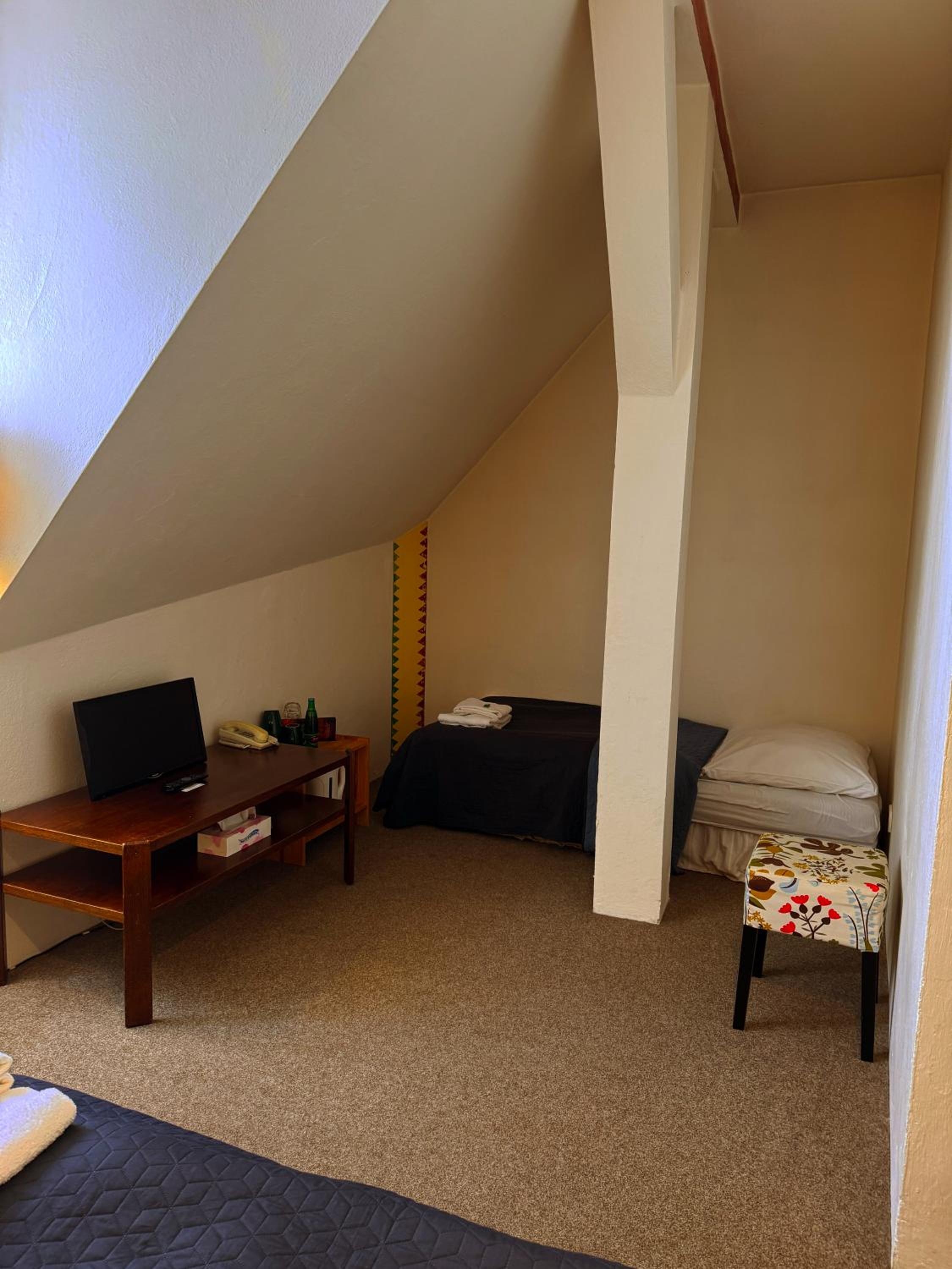 Double Room with Extra Bed photo 1