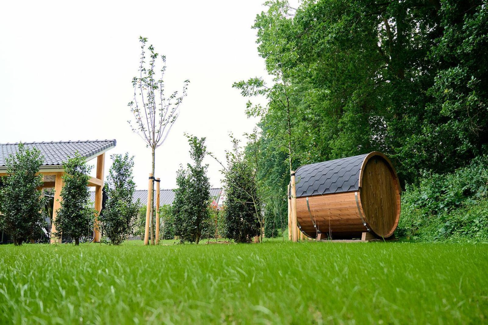 Villa photo 3