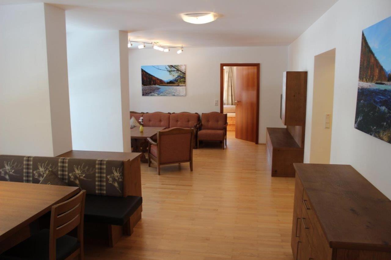 Three-Bedroom Apartment photo 1