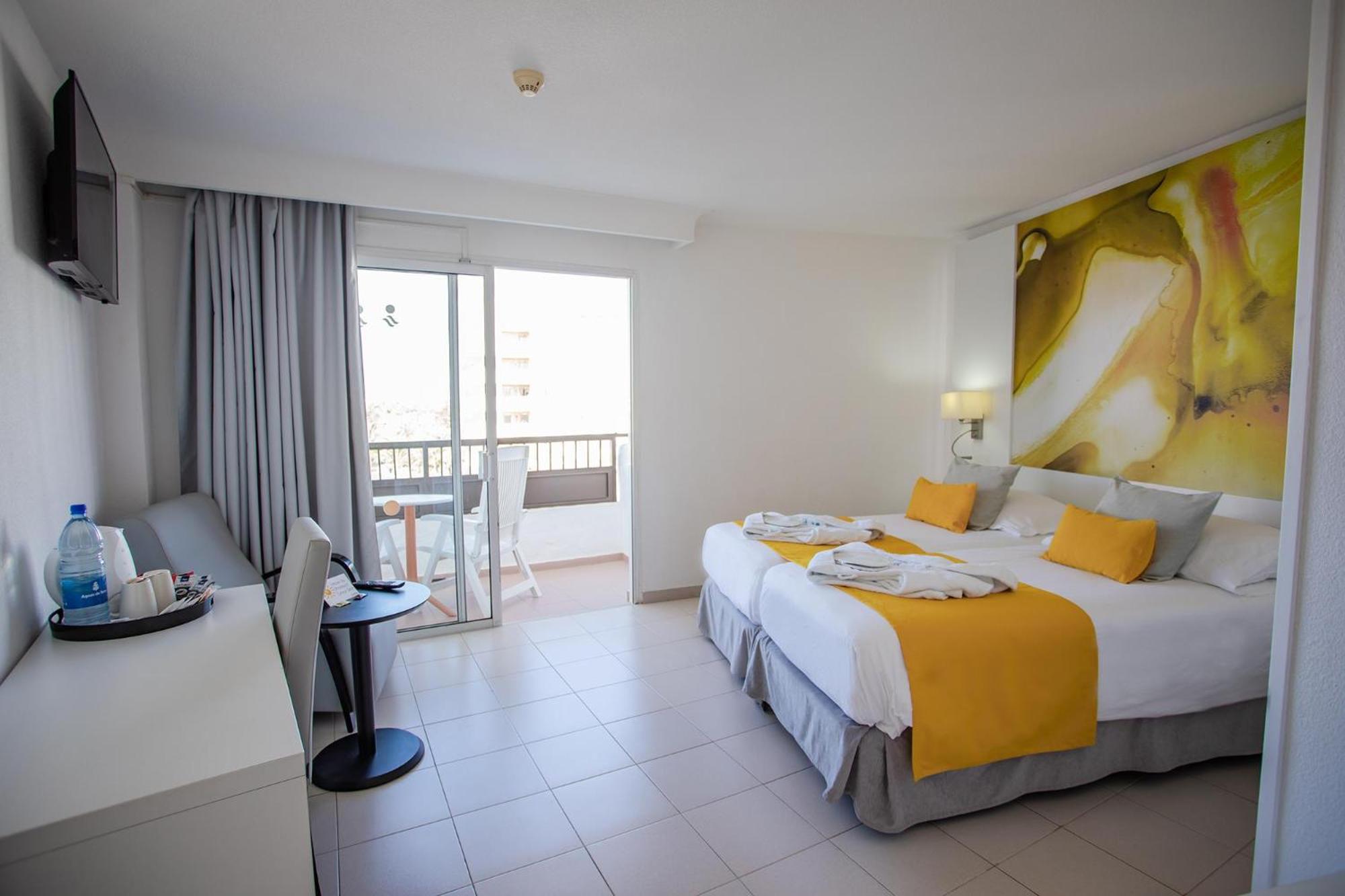 Superior Double Room with Balcony