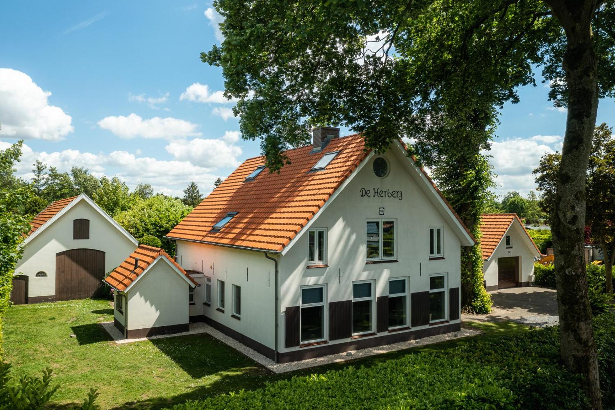 De Herberg | Privé Bioscoop & Sauna | 12-20 Pers. photo 1
