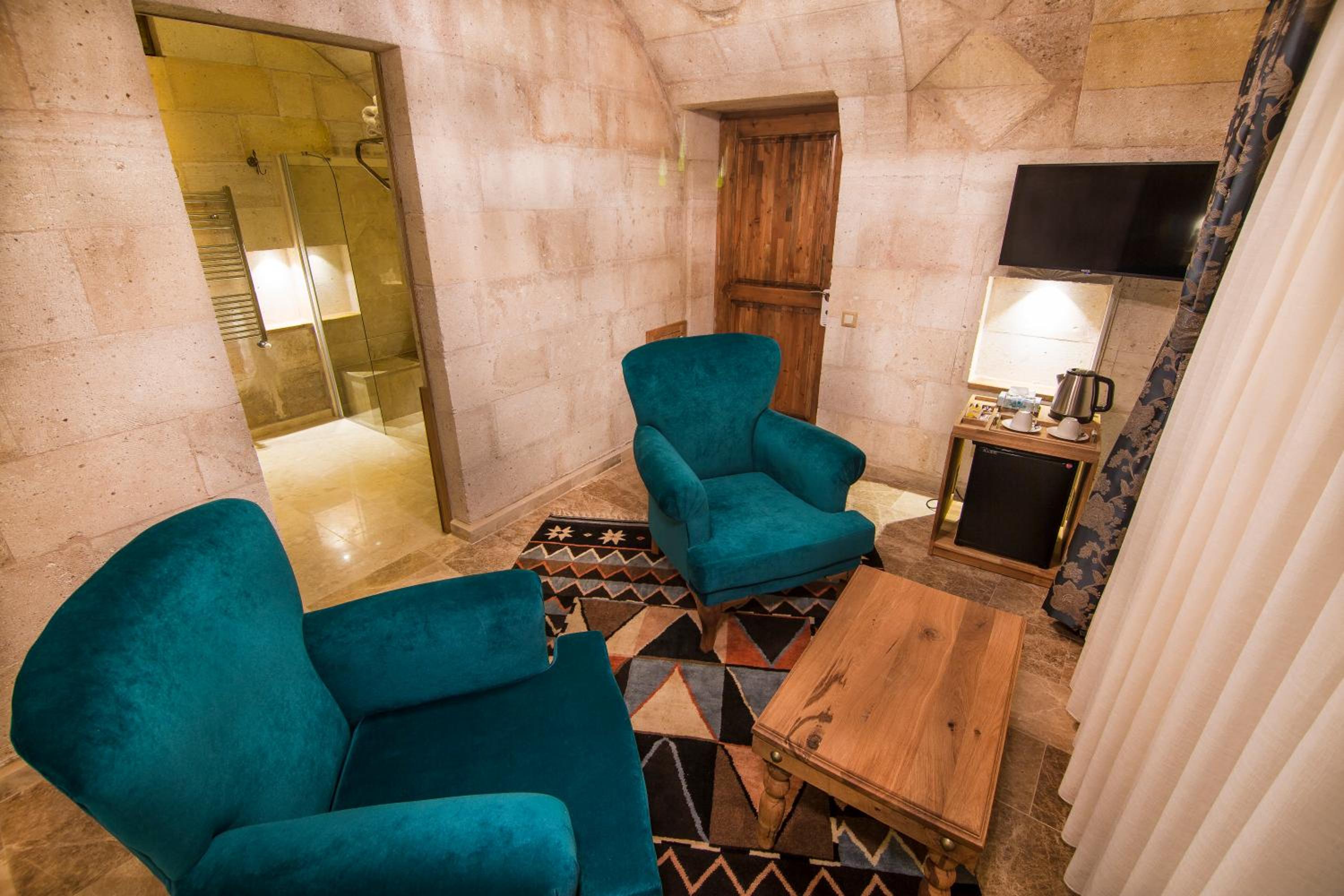 King Suite - Photo 4