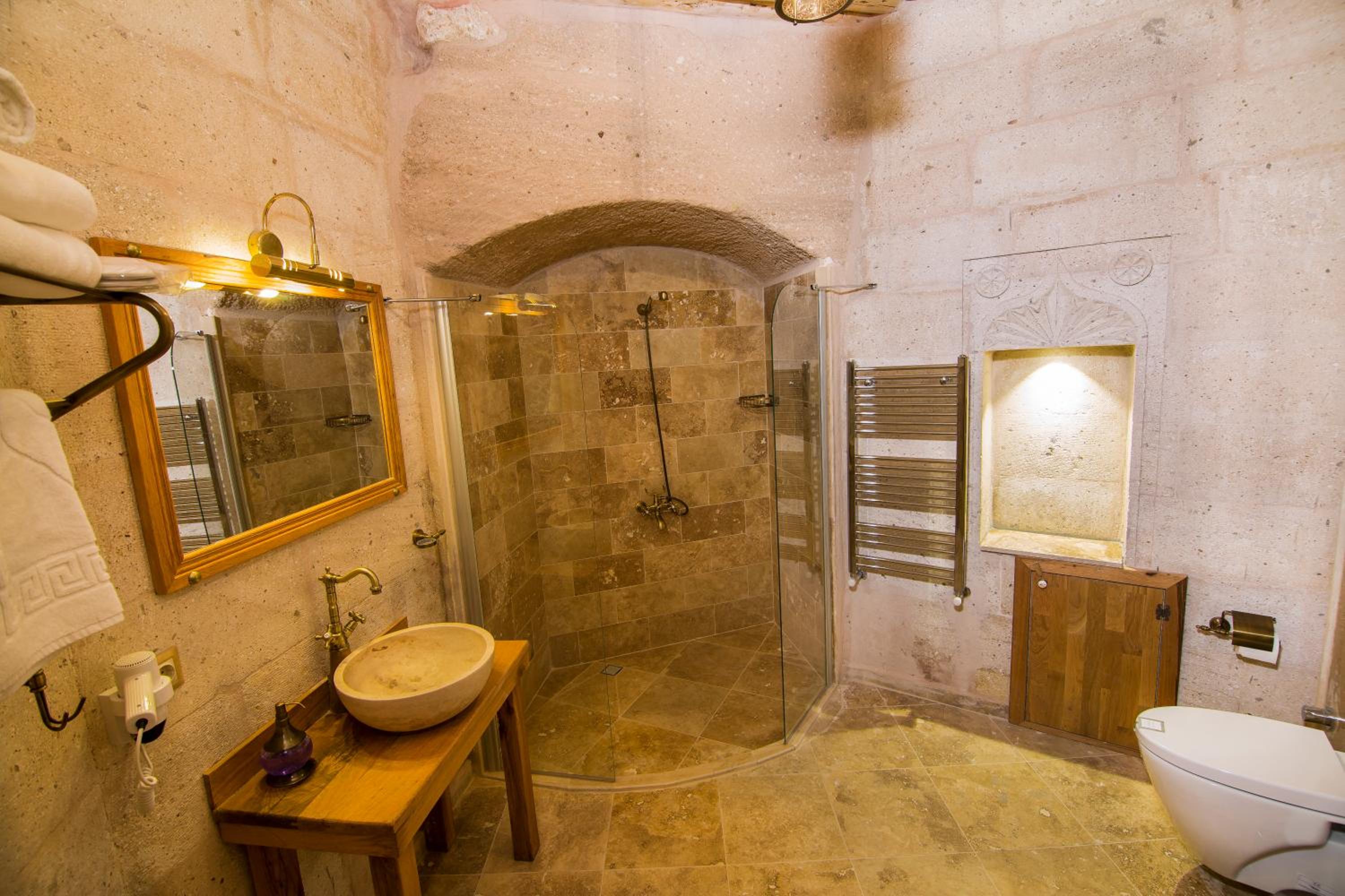 Panoramic Suite - Photo 4
