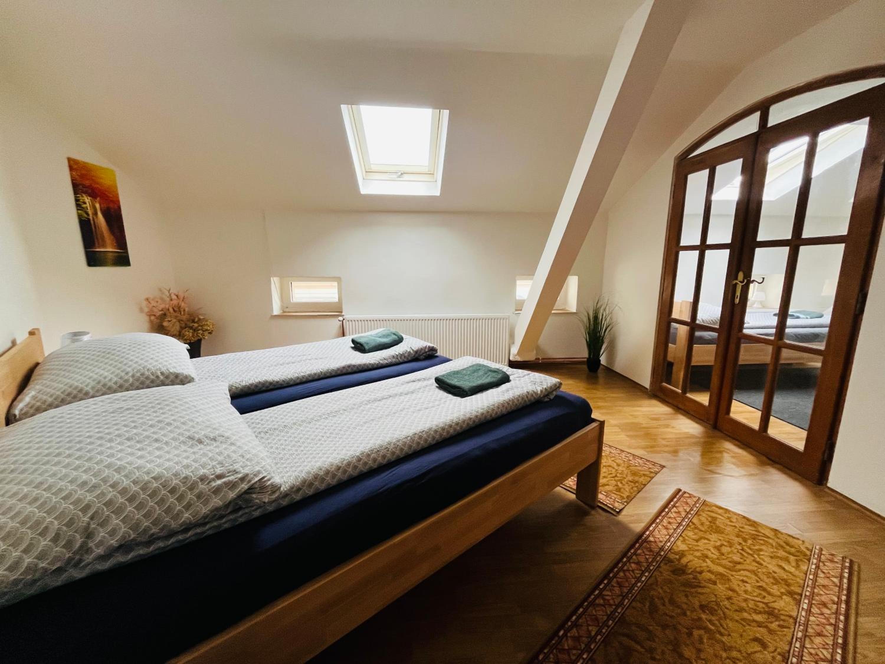 Classic Triple Room - Photo 6