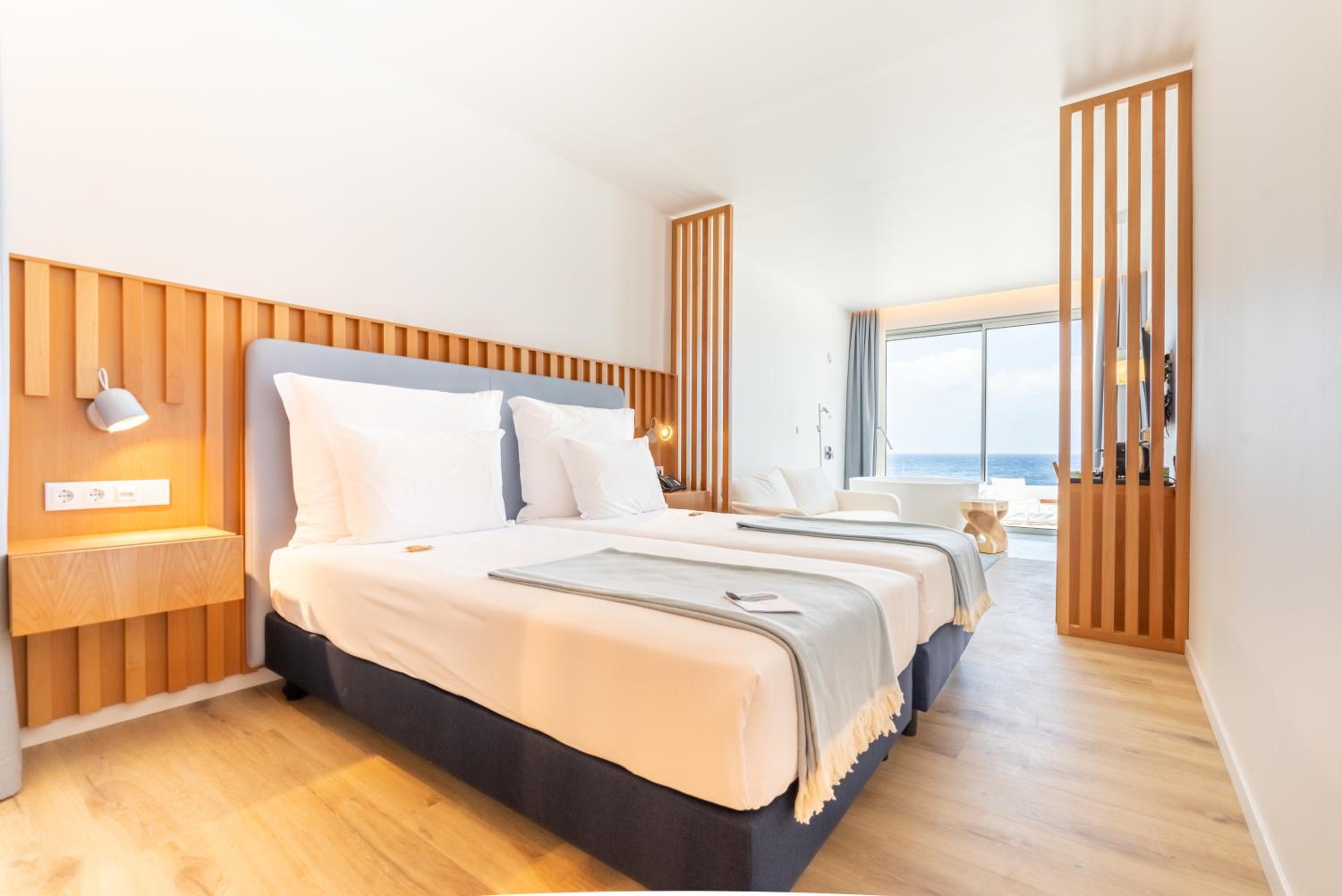 Suite with Sea View photo 2