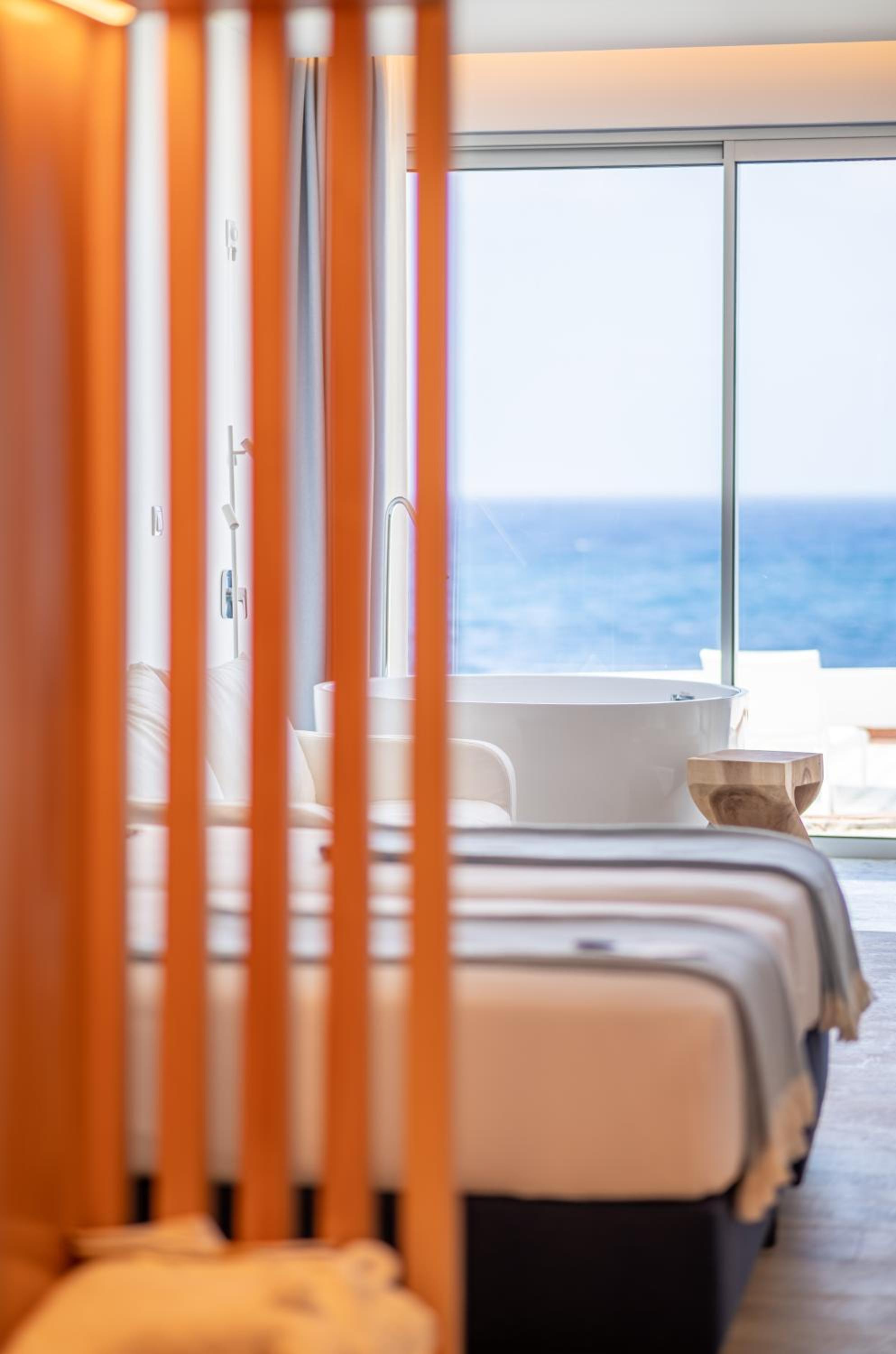 Suite with Sea View photo 3