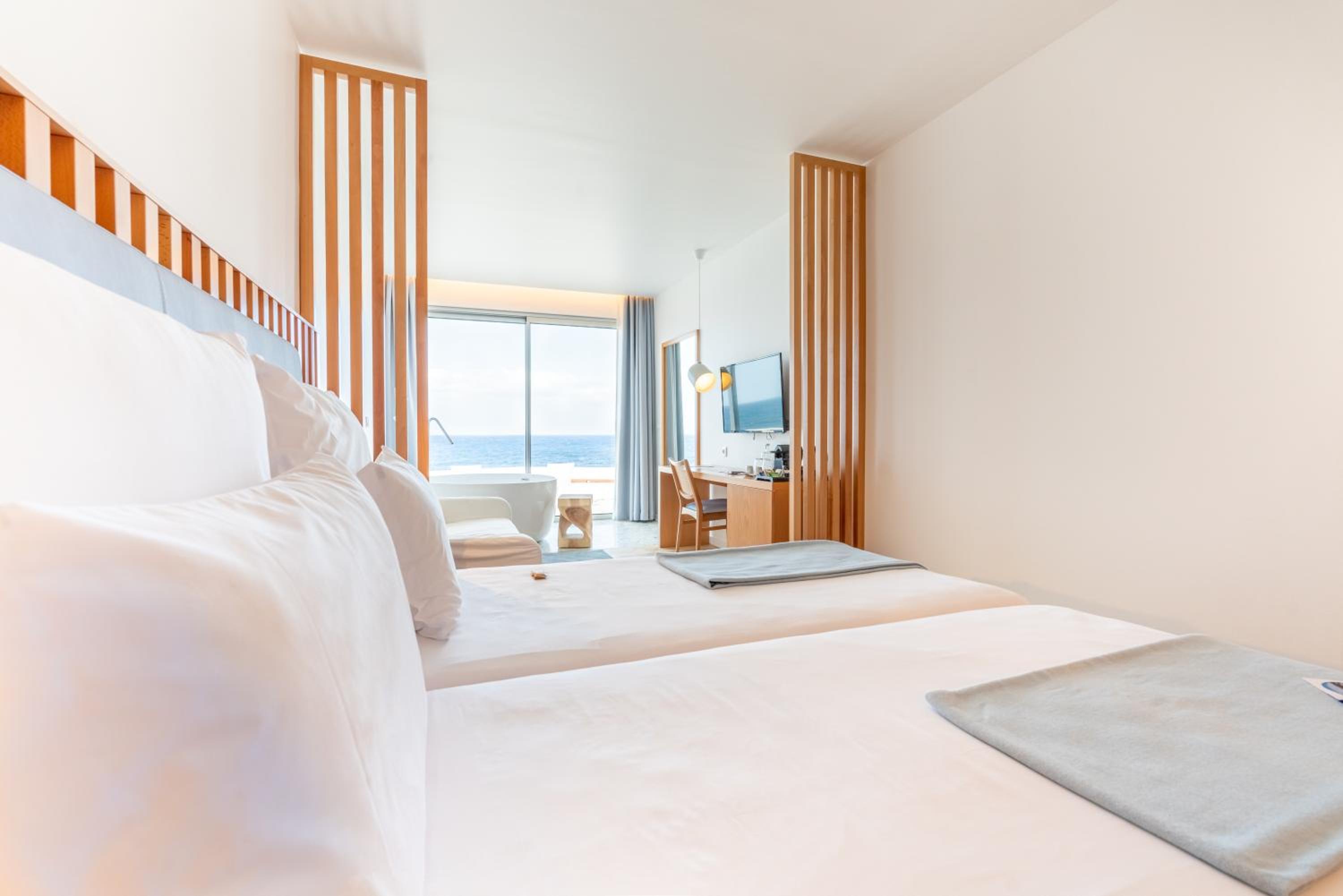 Suite with Sea View photo 3