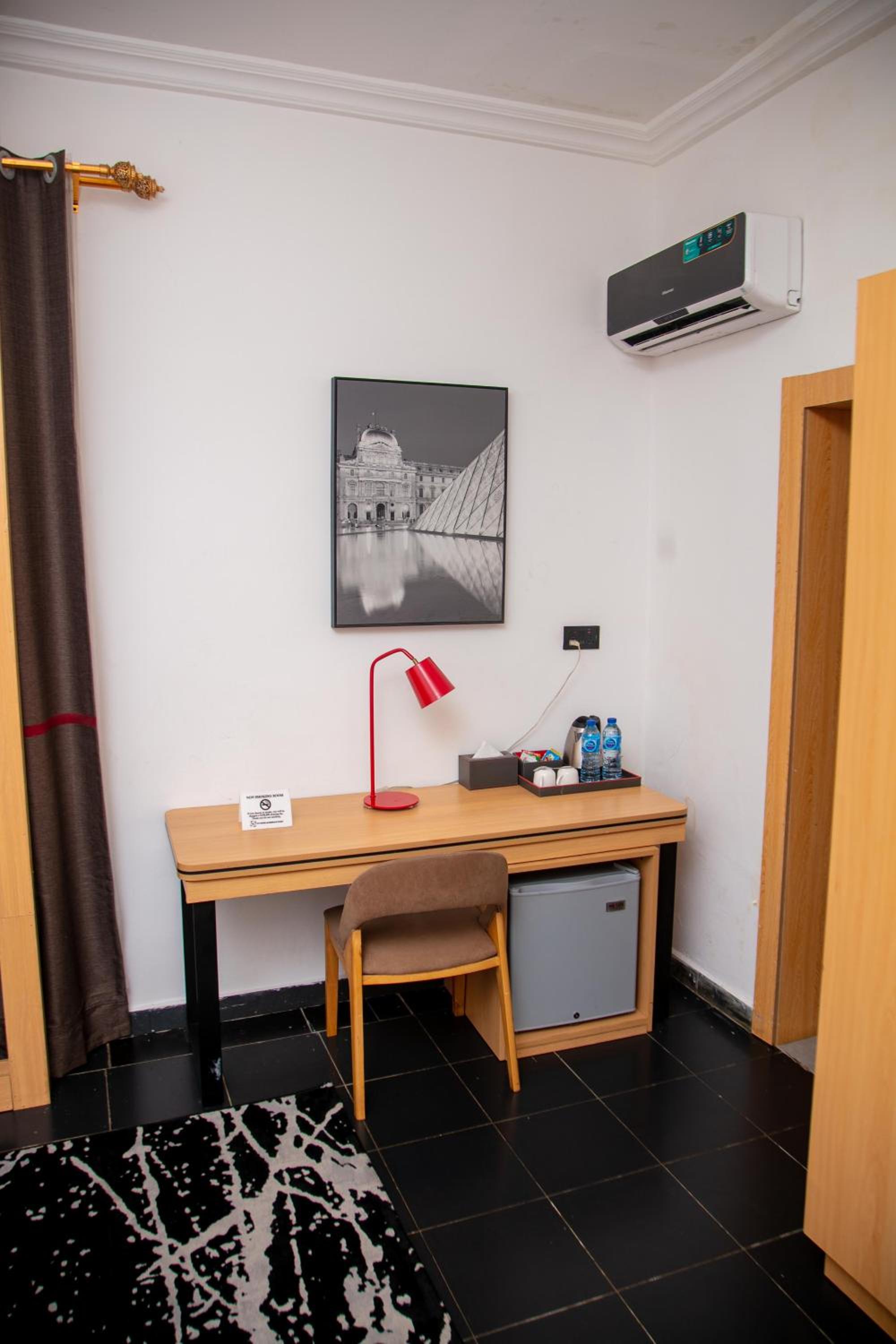 Standard King Room
