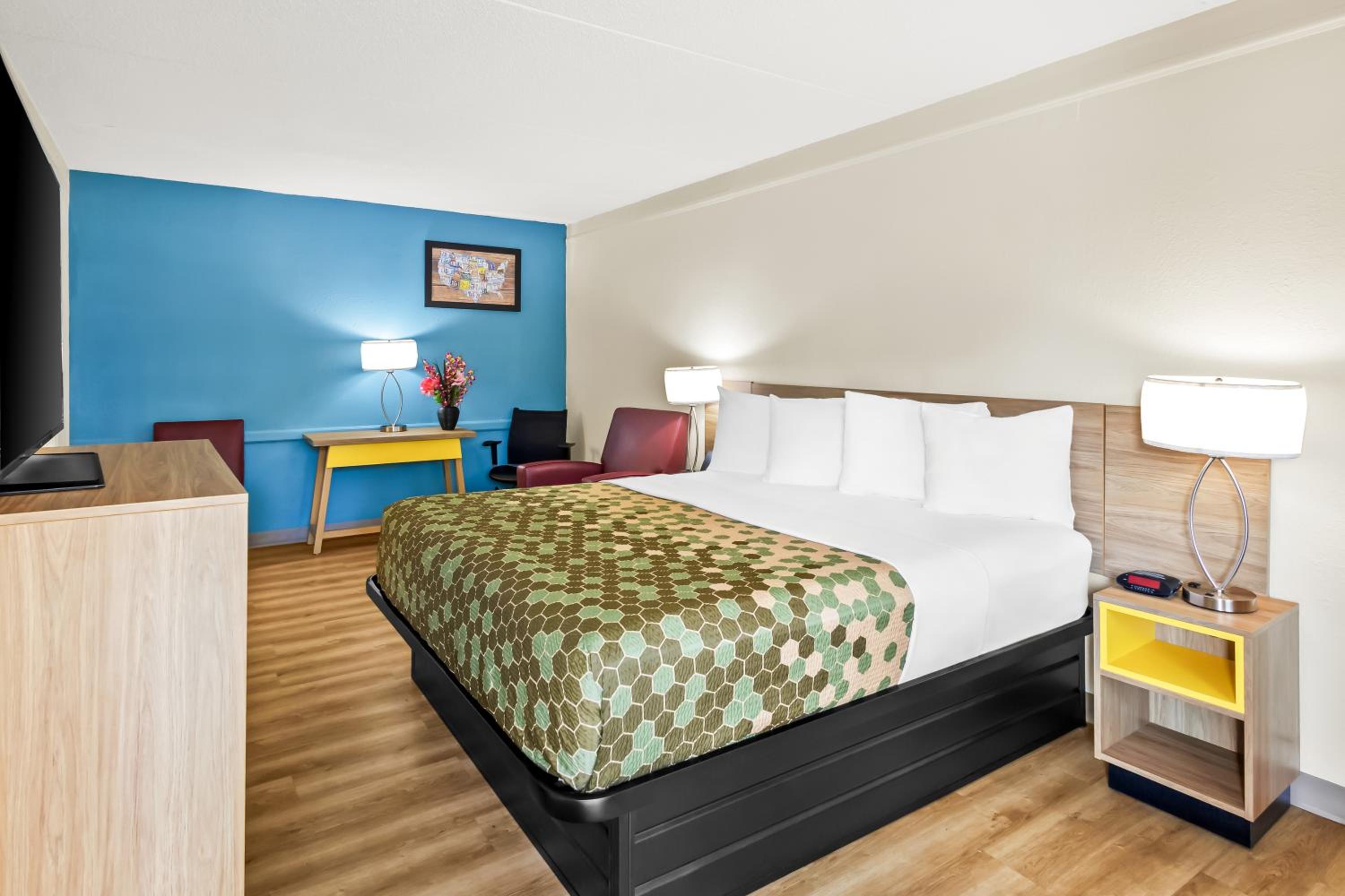 King Room - Disability Access/Non Smoking  - Photo 3