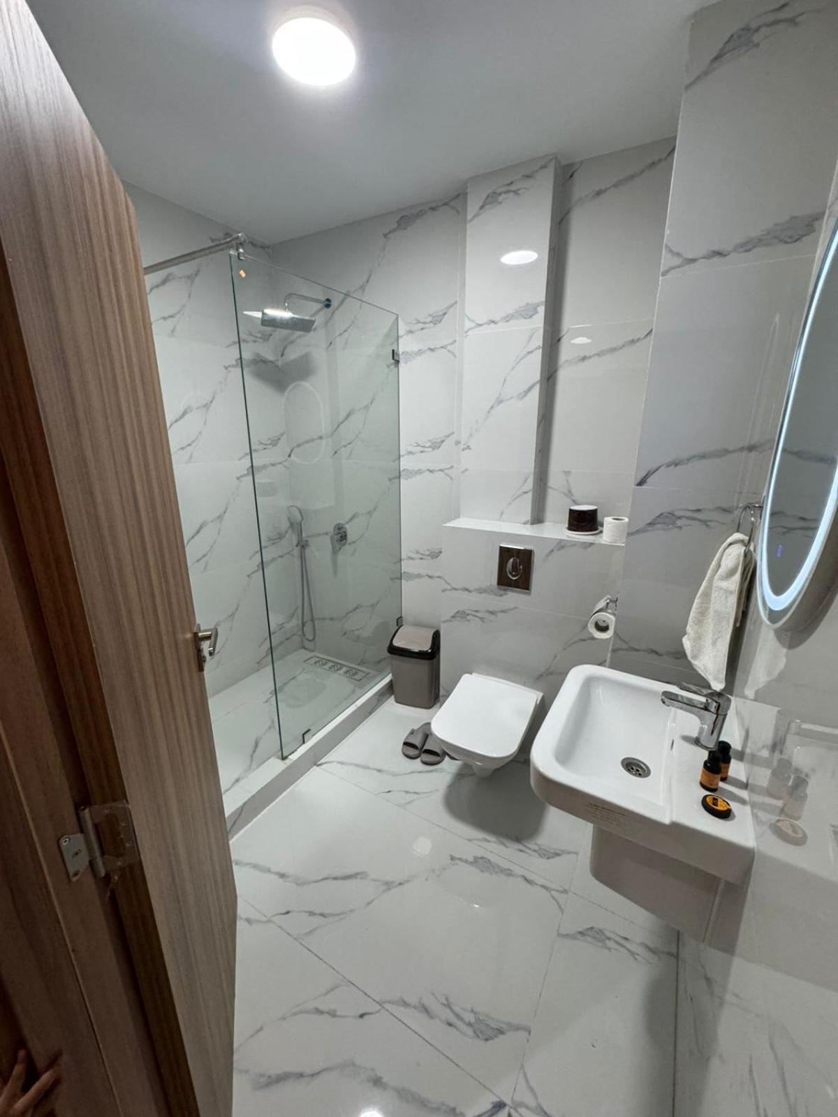 Double Room - Photo 4