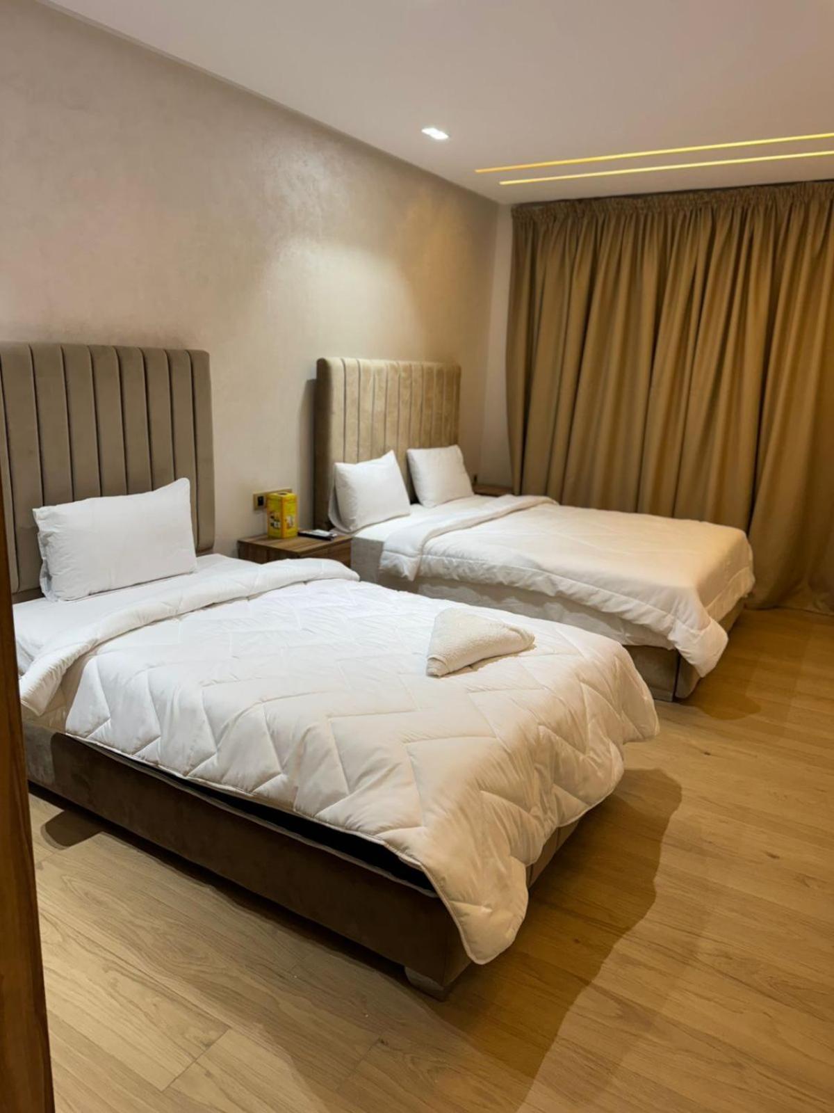 Double Room - Photo 5