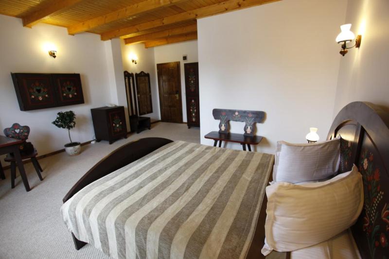 Superior Double Room - Photo 13