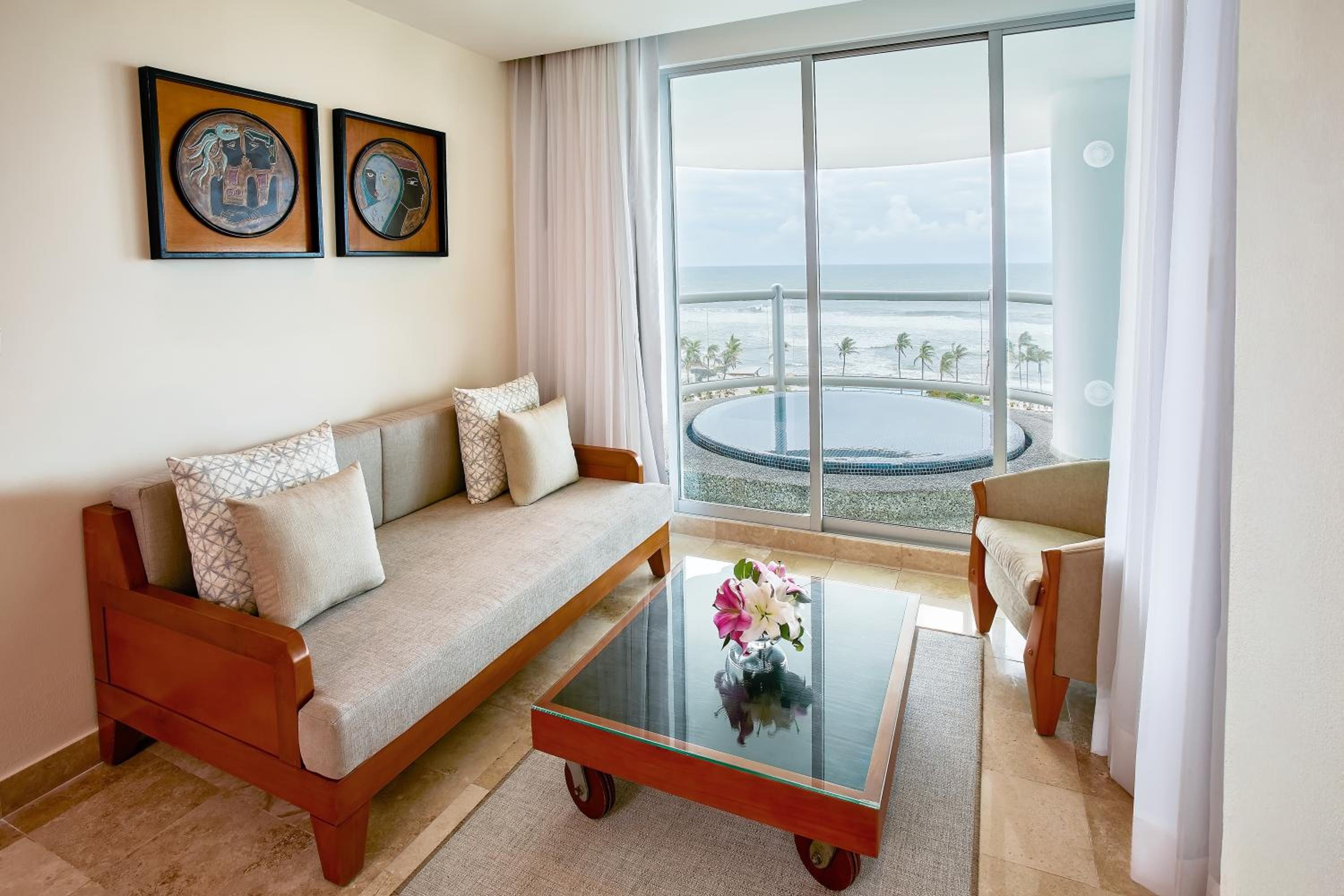 One-Bedroom Suite