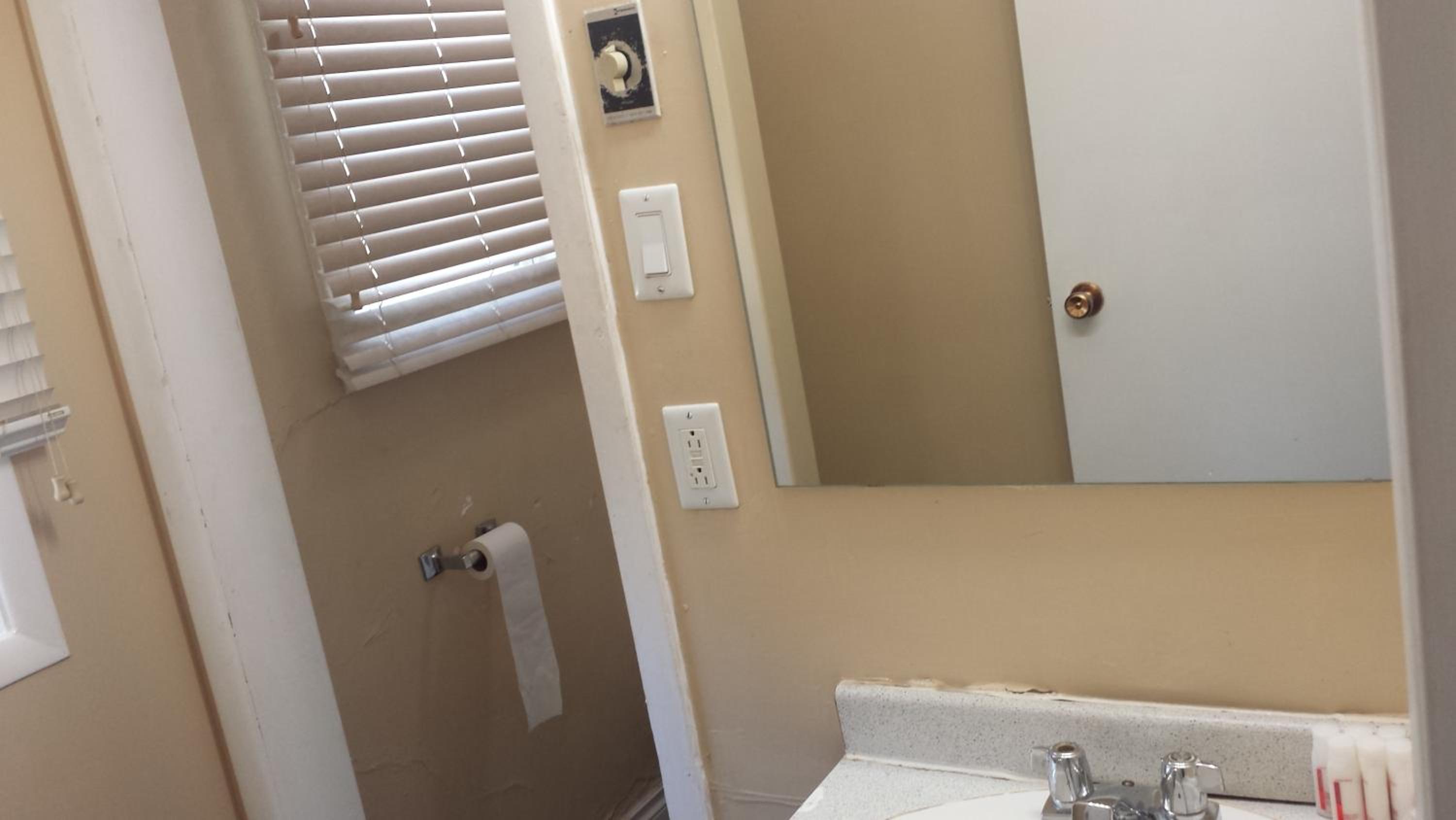 Two-Bedroom Suite - Photo 3