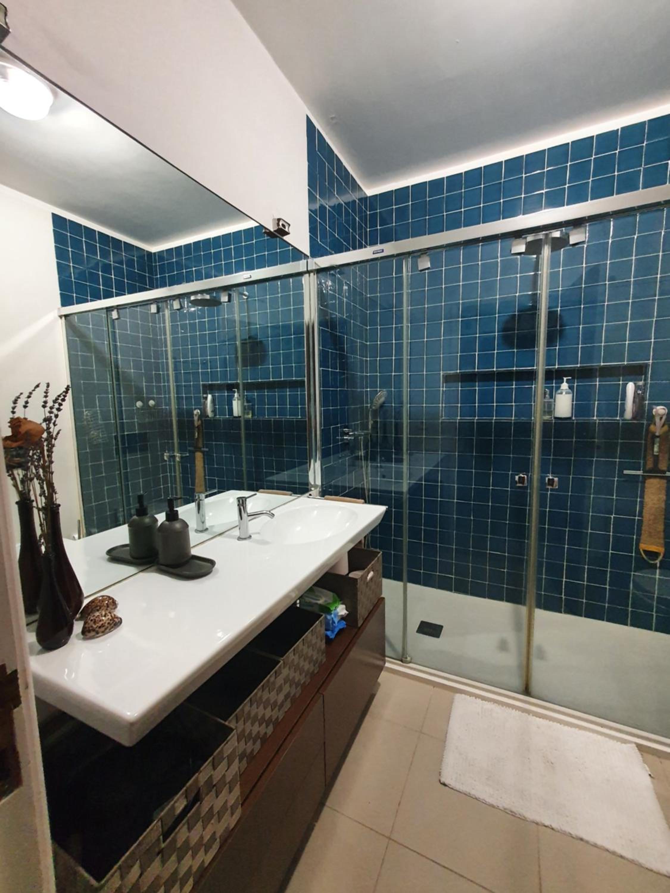 Double Room with Shared Bathroom photo 1