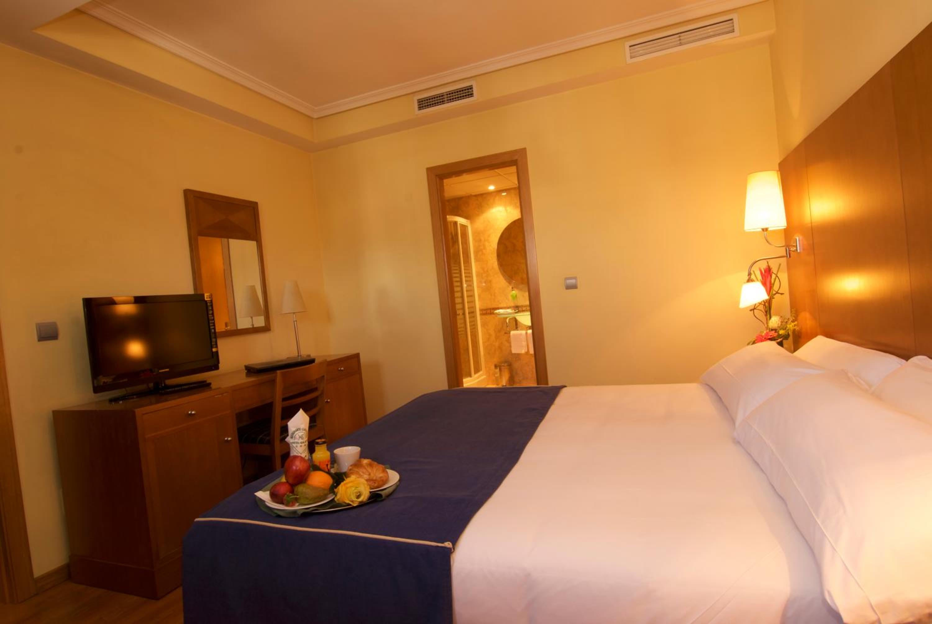 Superior Double or Twin Room - Photo 1