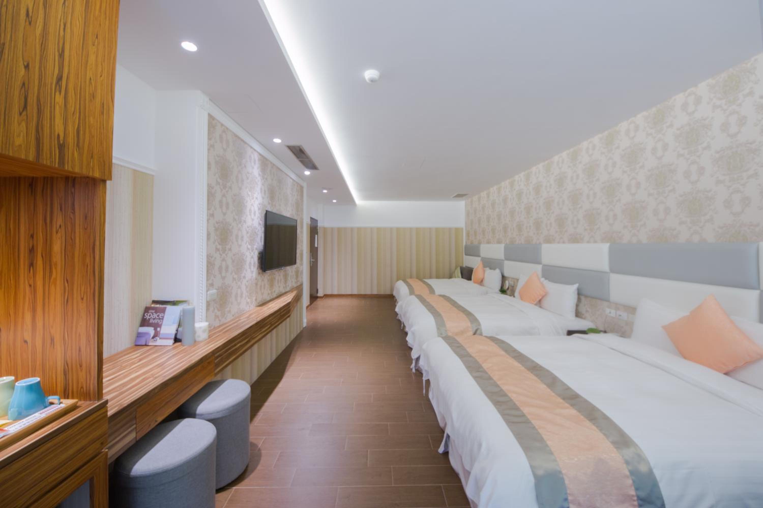 Family Suite (6 Adults) photo 2