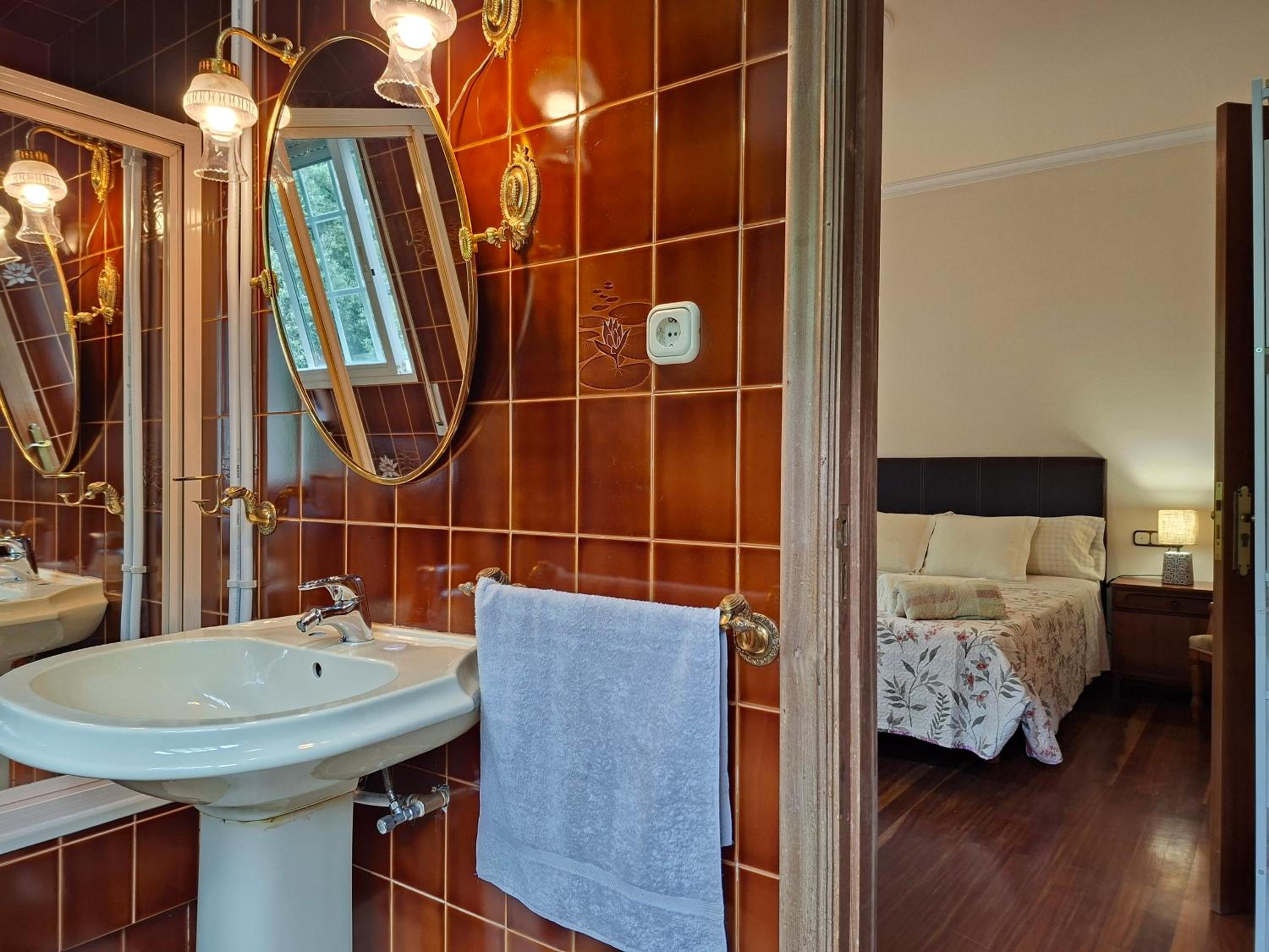 Double Room with Private Bathroom