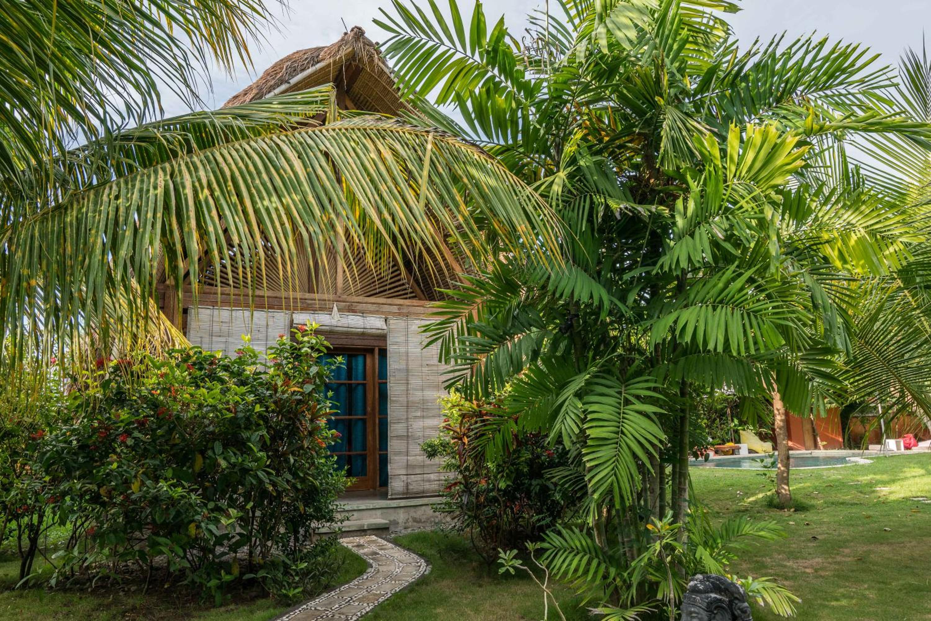 Bungalow - Photo 2