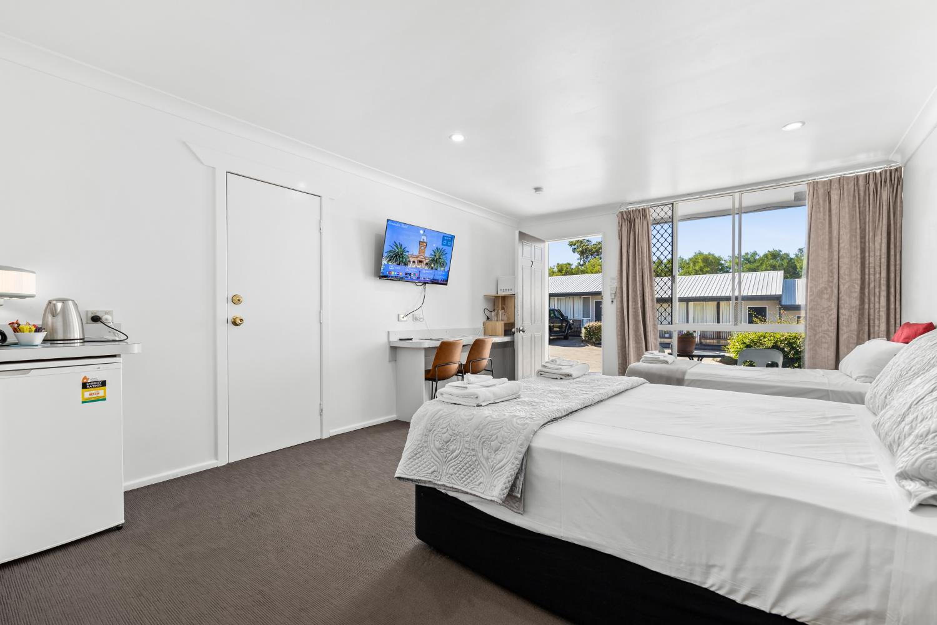Deluxe Twin Room photo 1