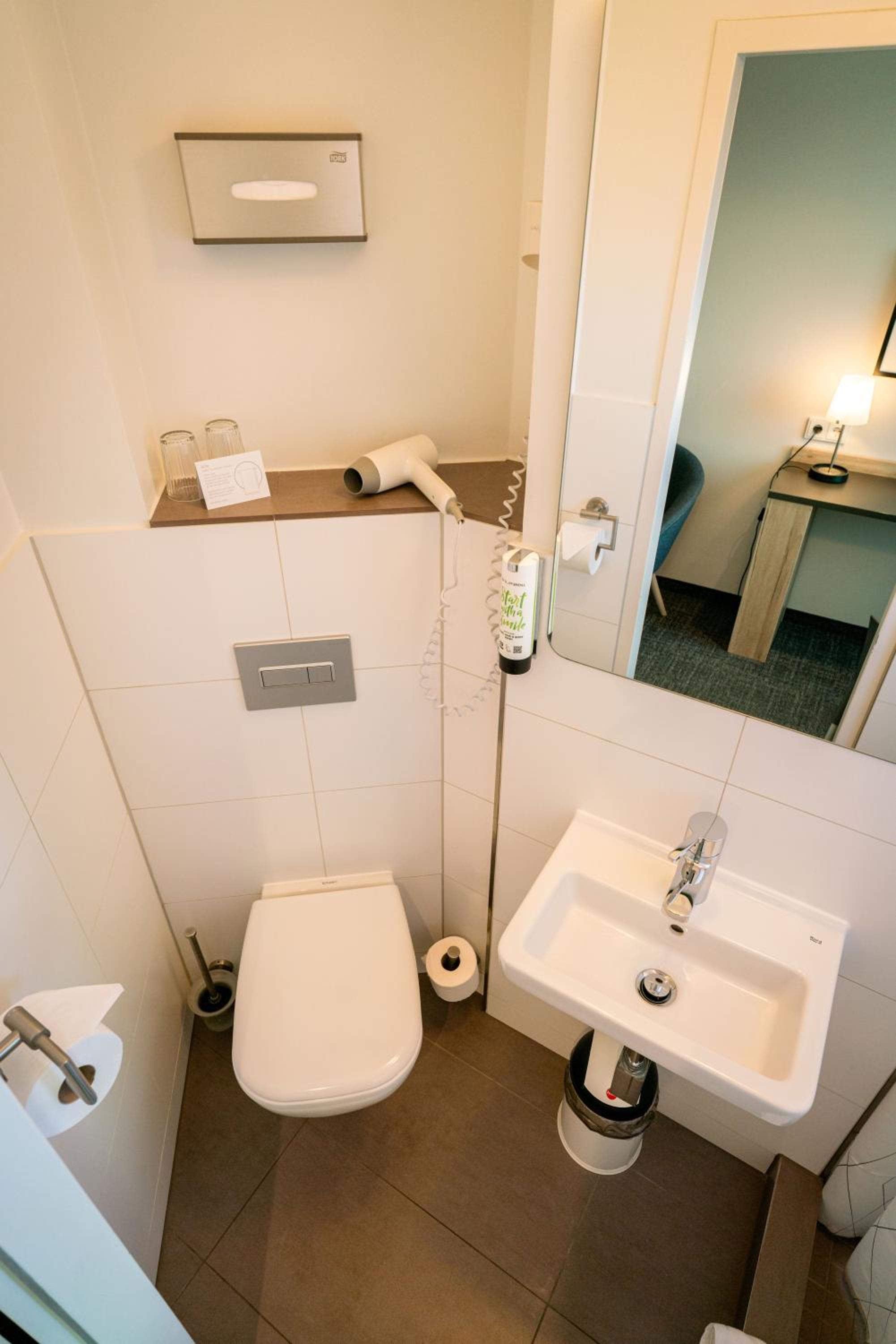Double Room - Photo 4