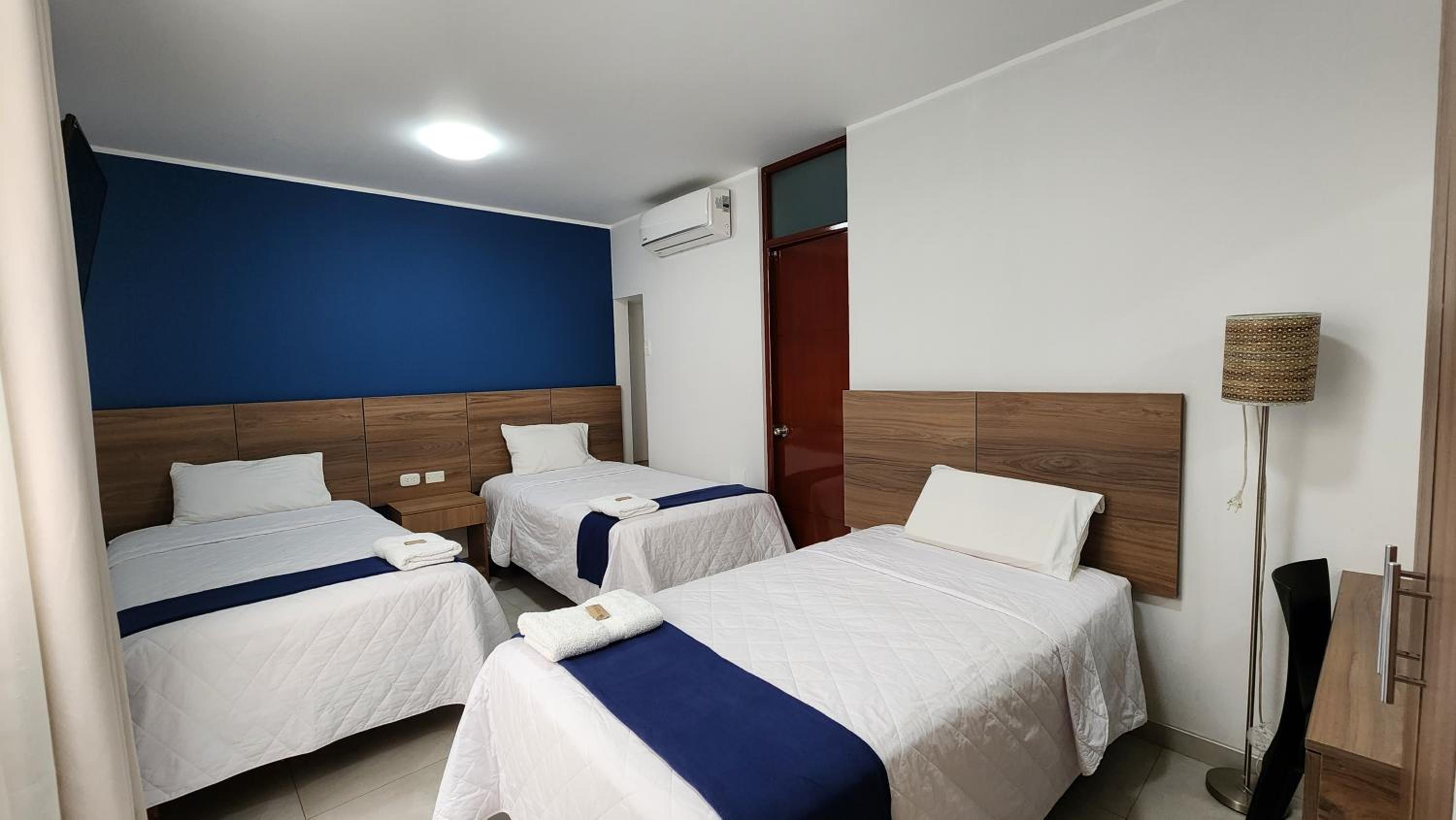 Superior Triple Room photo 2