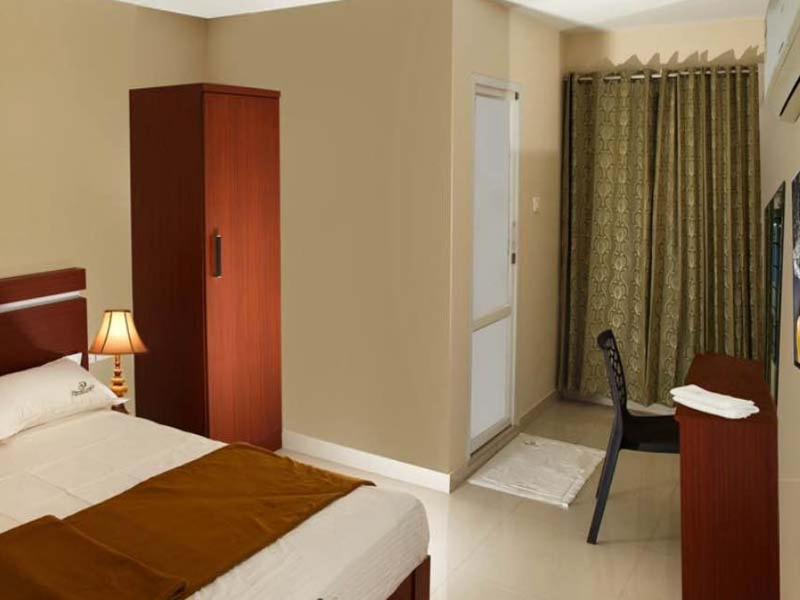 Deluxe Double Room photo 3