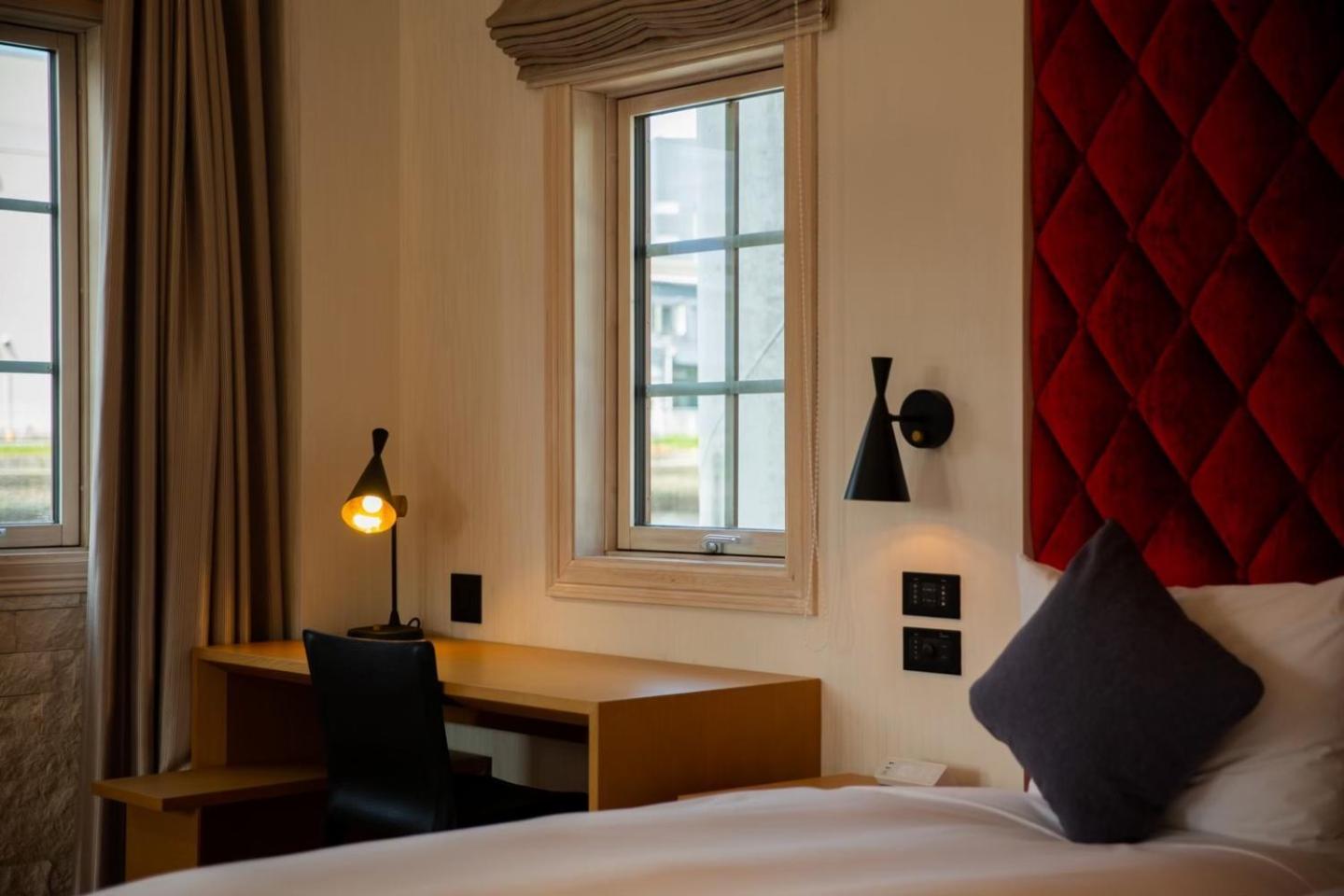 Twin Room with Extra Bed photo 3