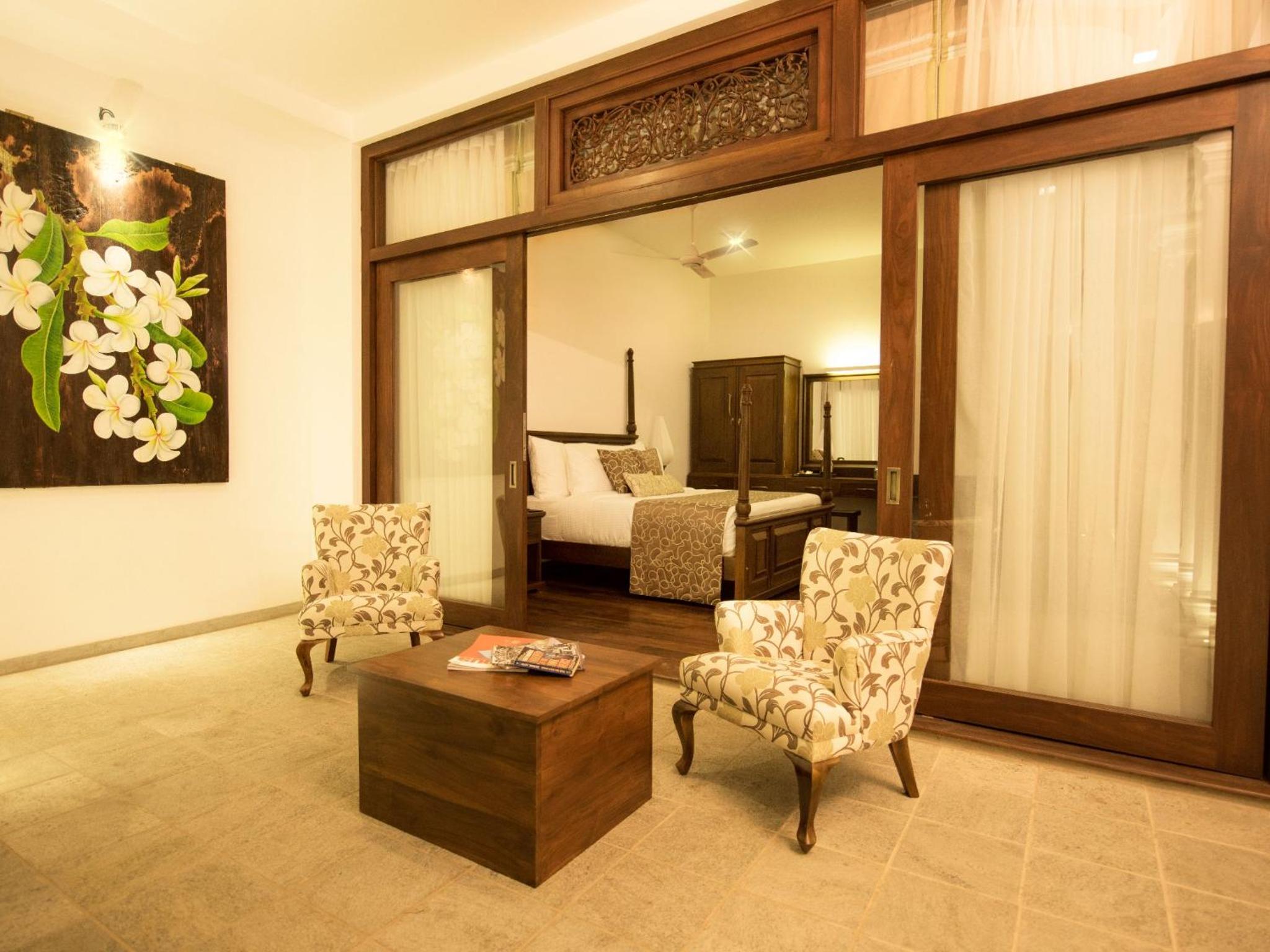 King Room with Pool View photo 3