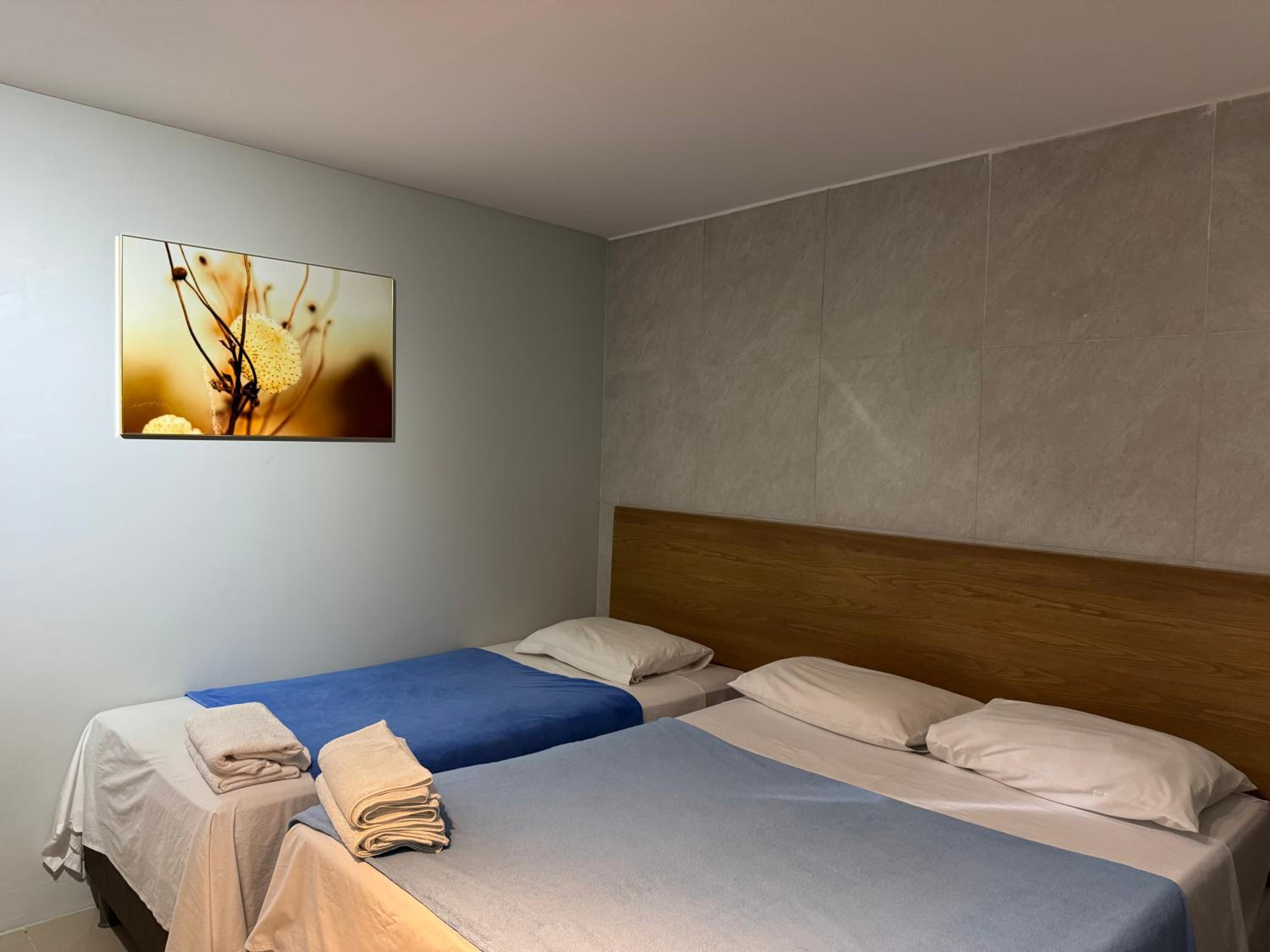 Deluxe Triple Room photo 2