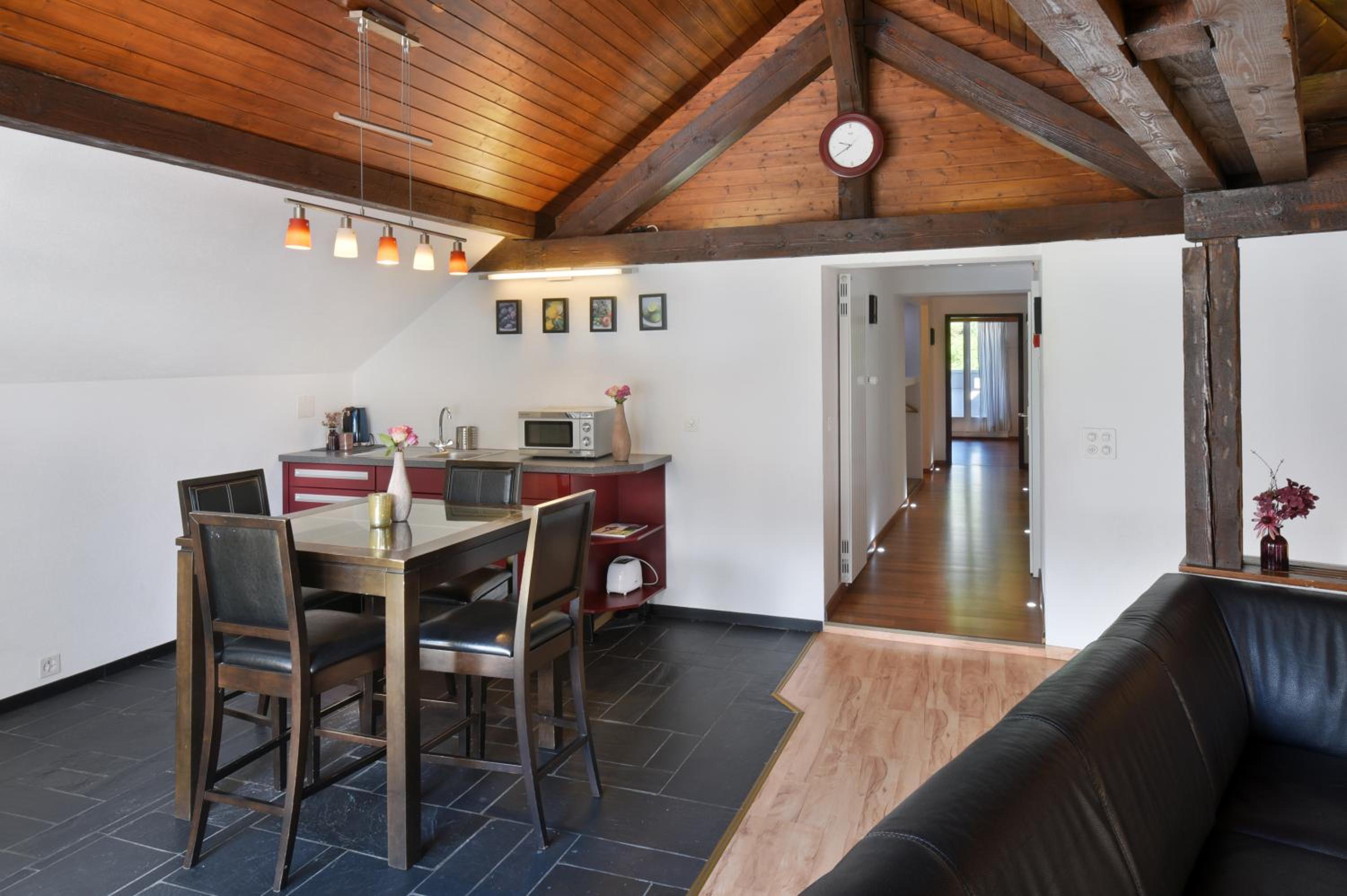 Deluxe Penthouse Suite with Panorama view - Photo 3