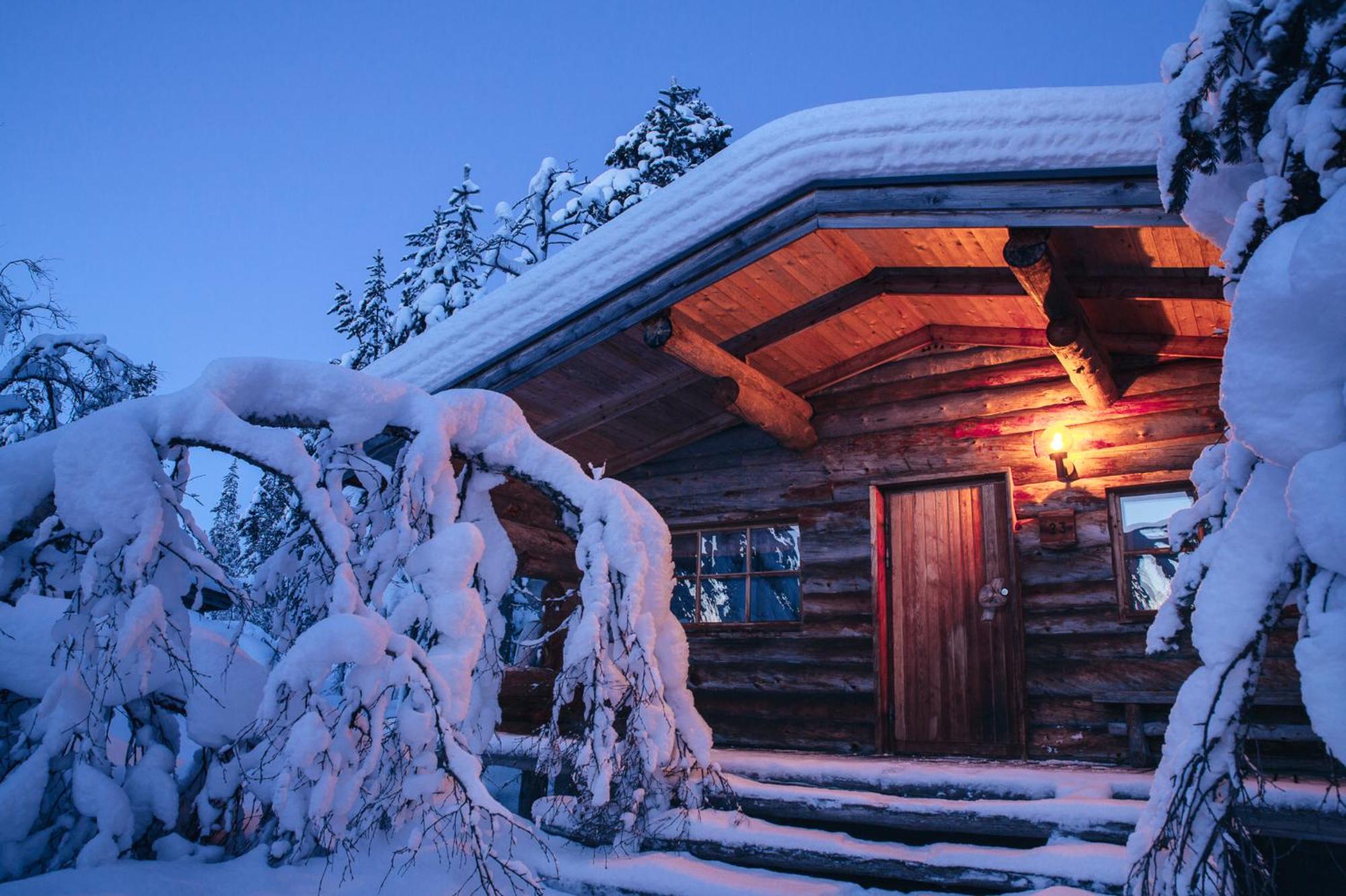 Large Chalet - 2 Adults (East Village) - Photo 5