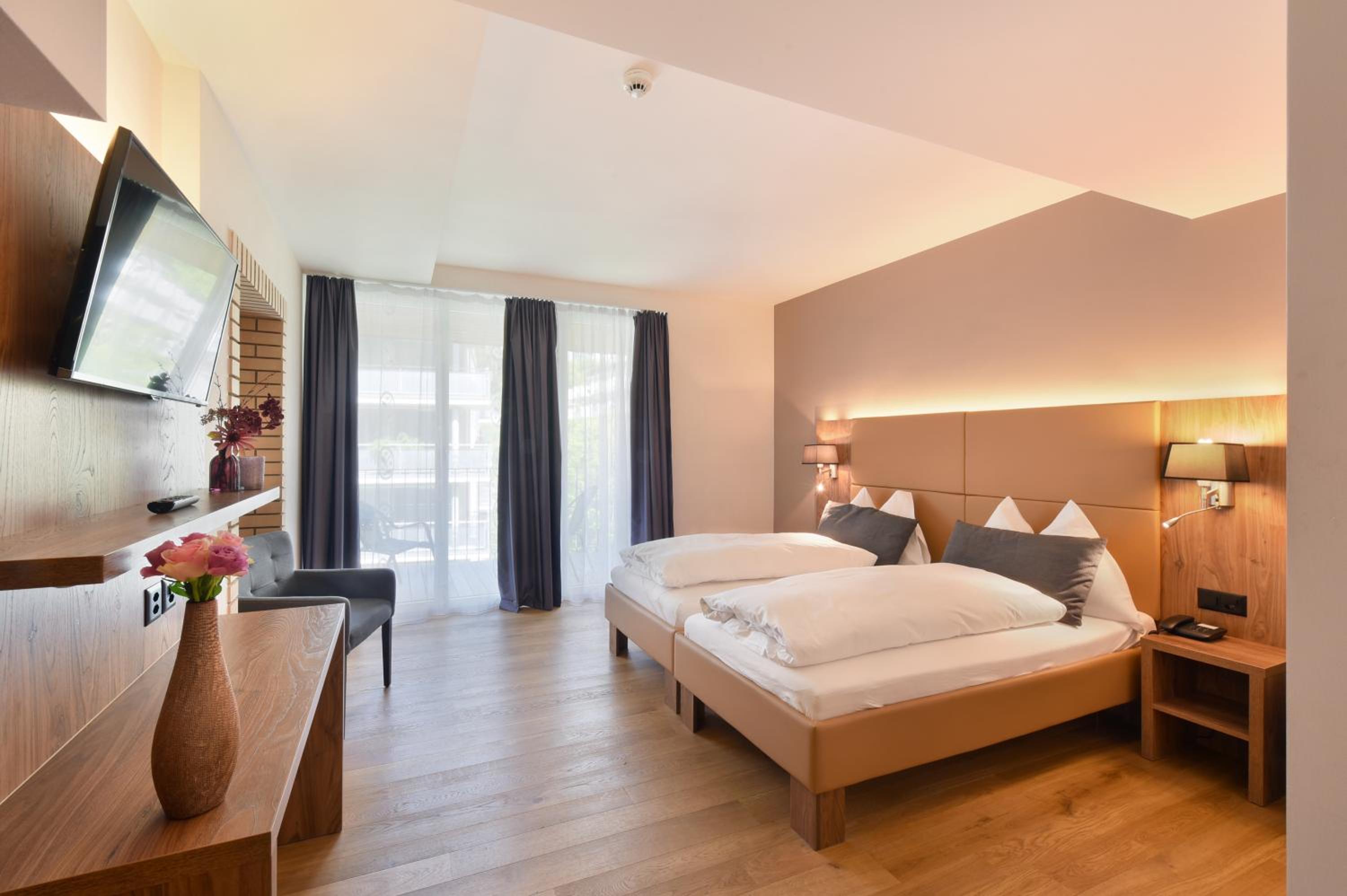 Deluxe Room with Balcony