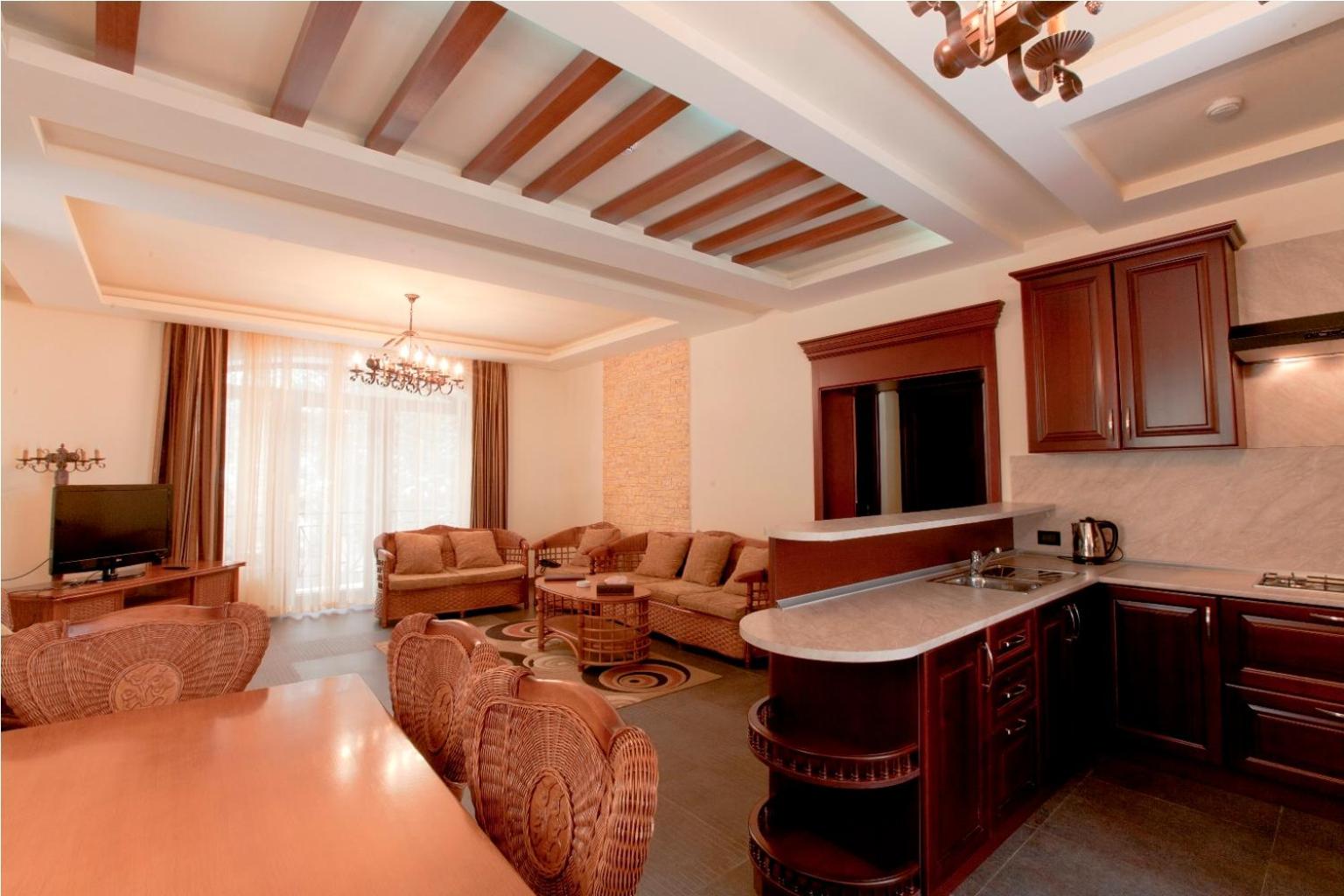 Four-Bedroom Cottage photo 1