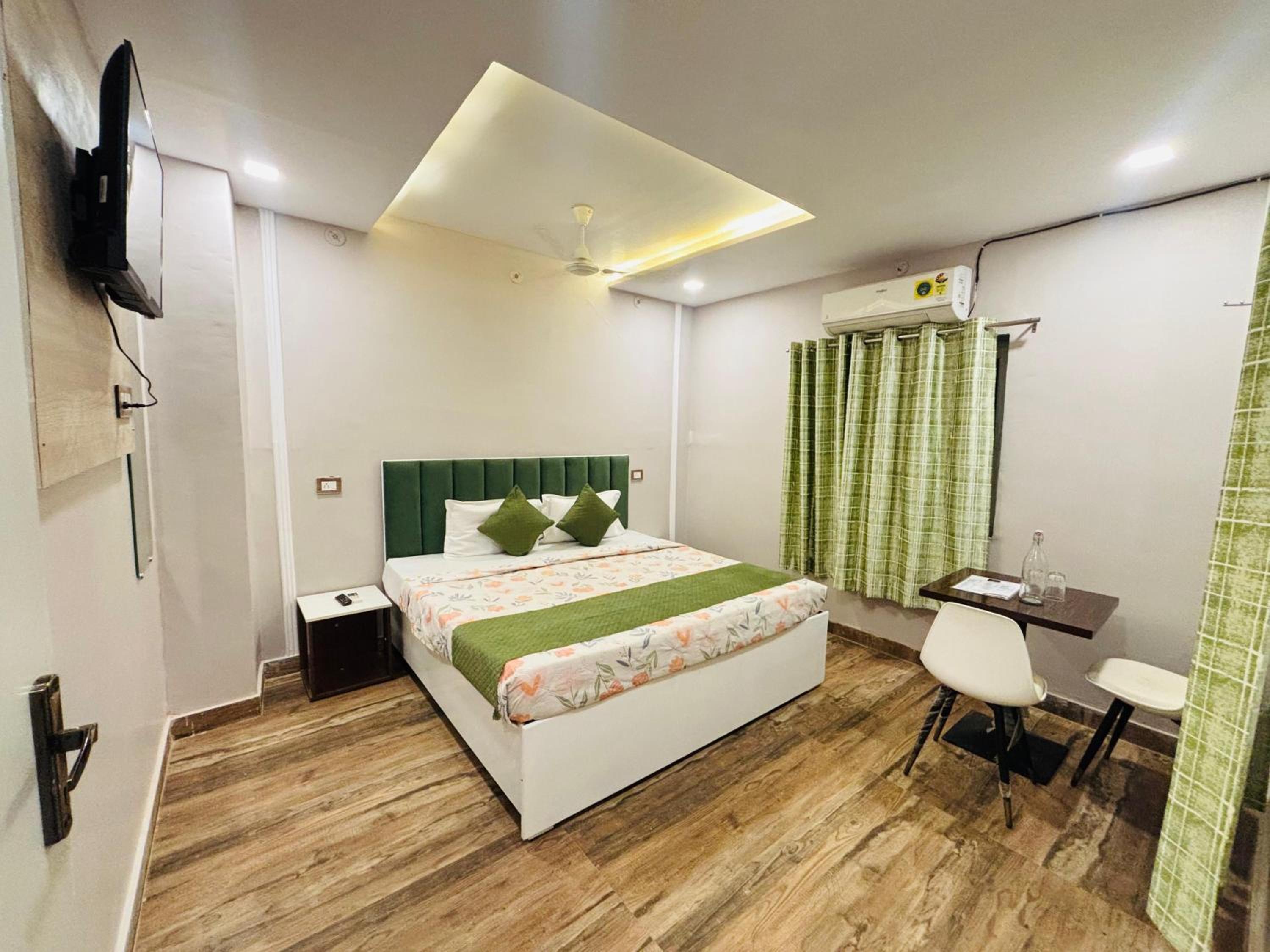 Double Room with Balcony photo 1