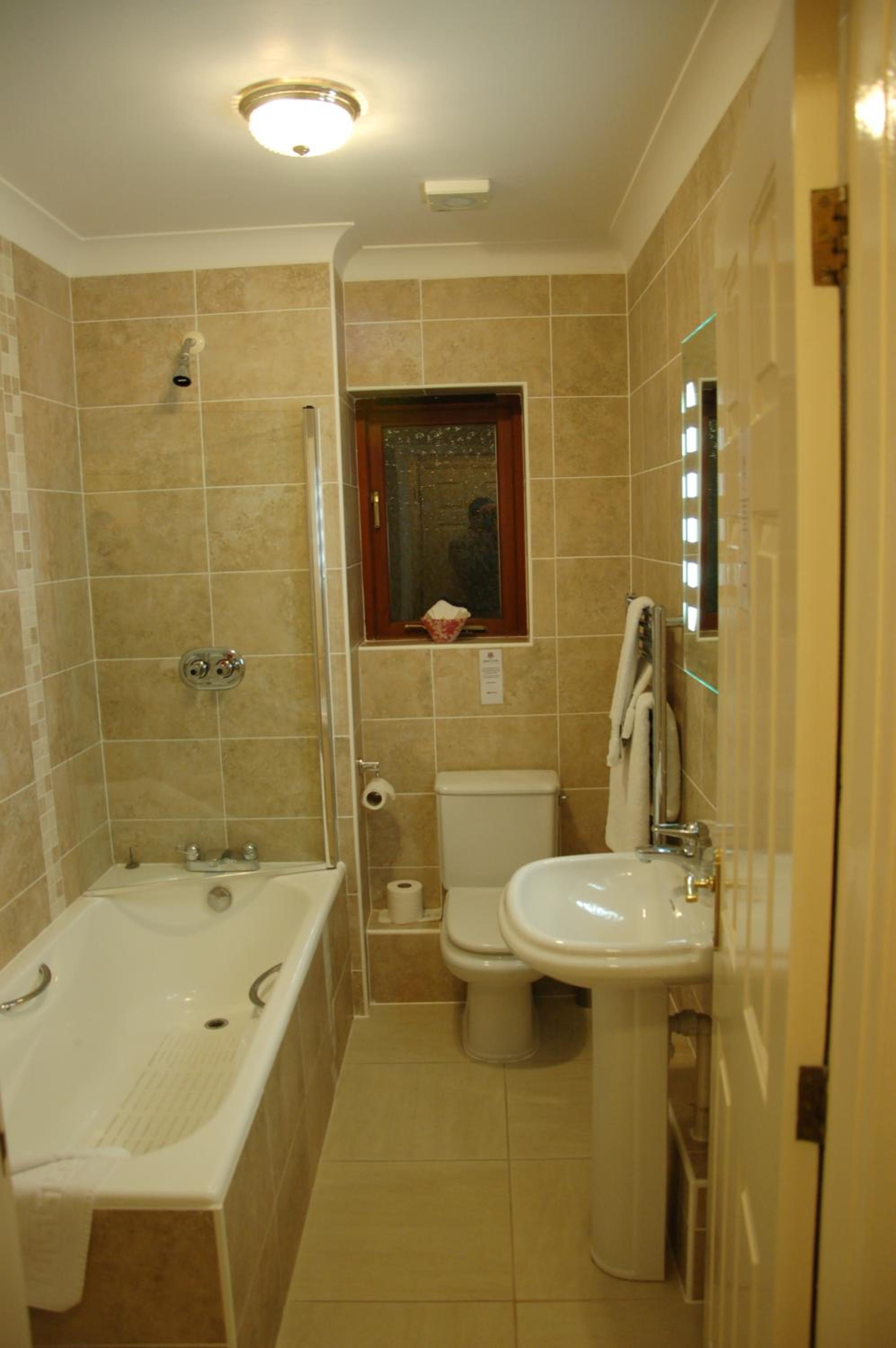 Deluxe Suite - Photo 5
