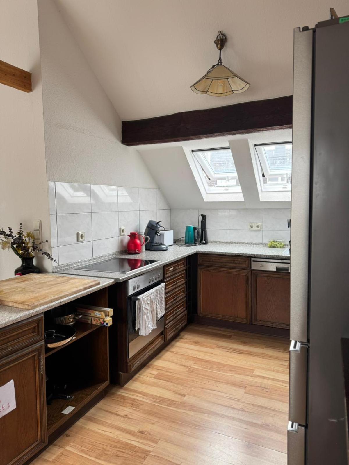 Three-Bedroom Apartment - High Floor photo 2
