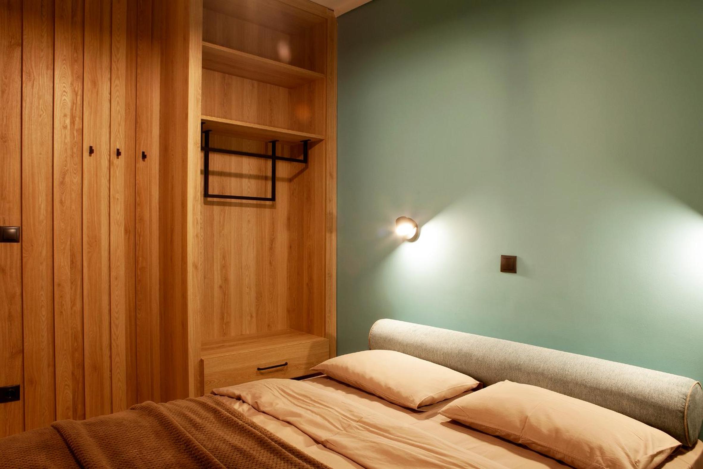 One-Bedroom Apartment - Photo 10