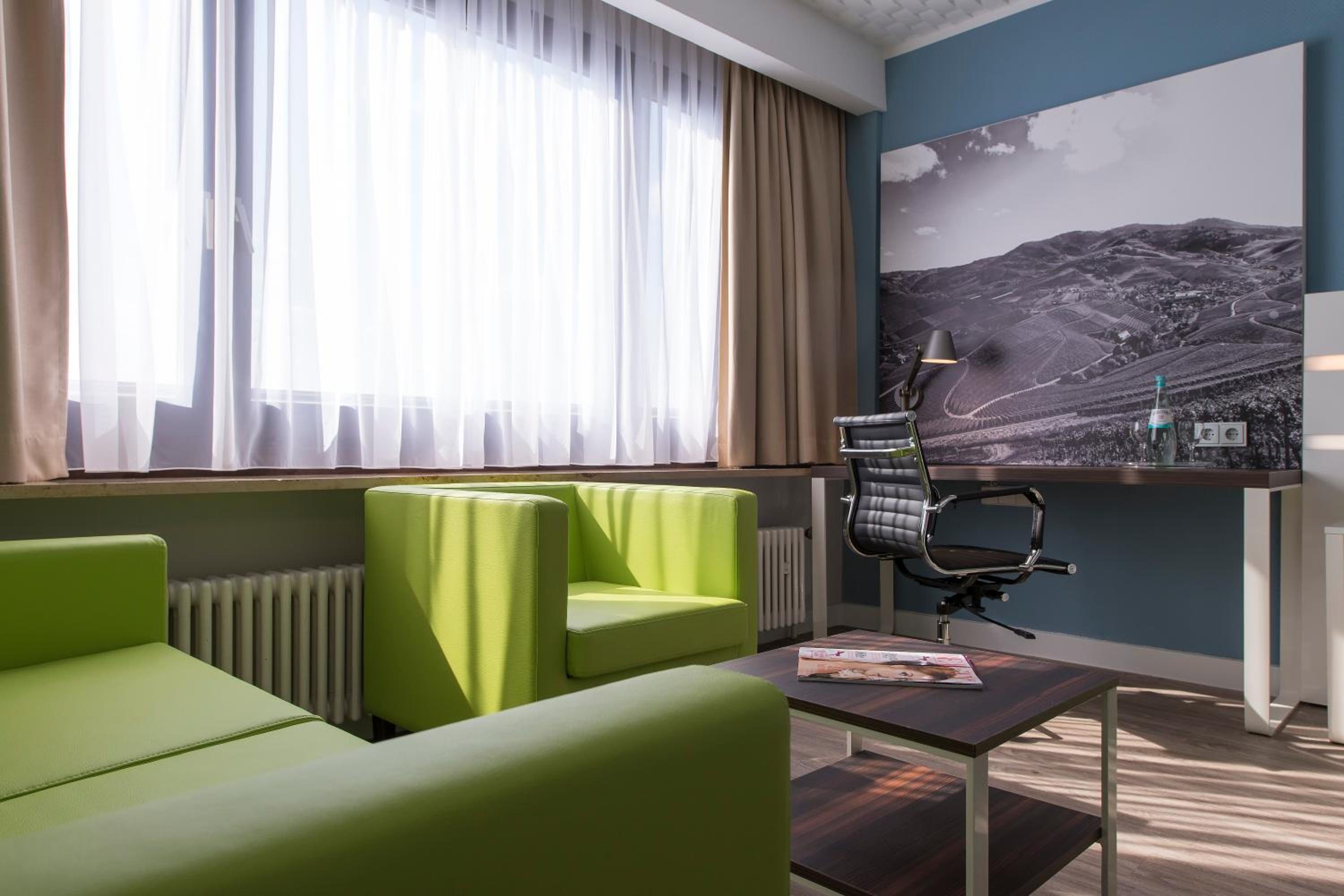 Superior Twin Room - Photo 10
